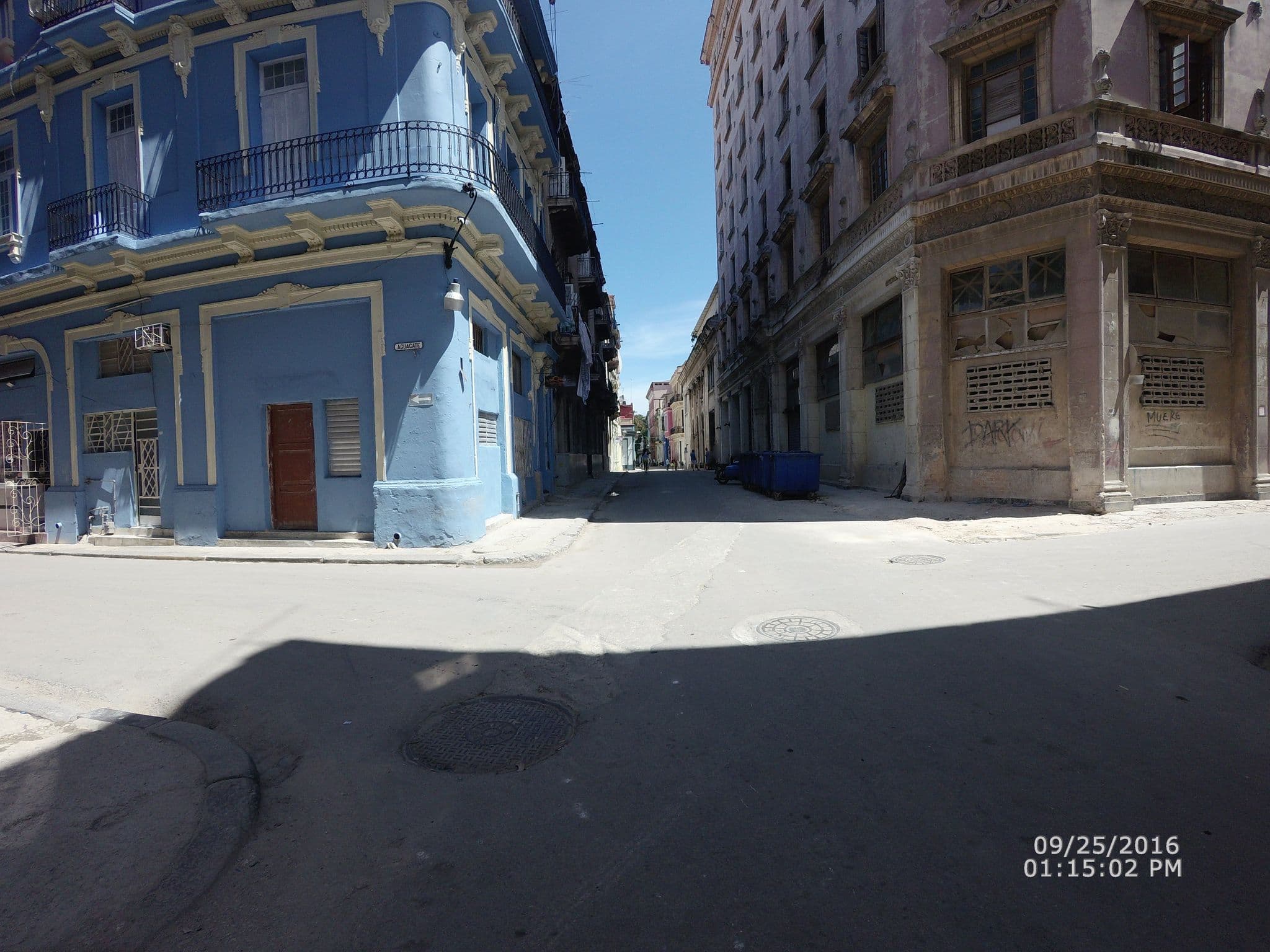 Street view near Casa-ZAYMI, La Habana Vieja