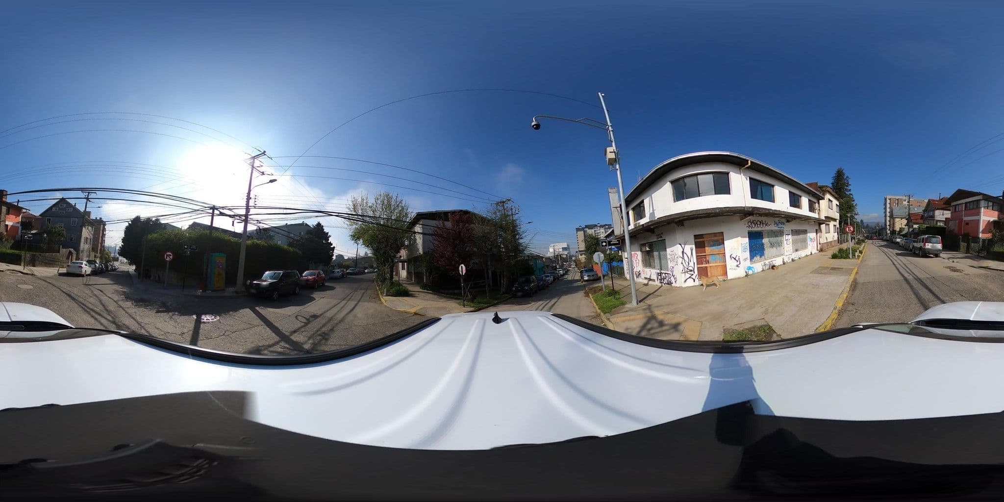 Street view near Hostal Carlos Anwandter esq/Caupolican, Valdivia — © Transporte_DSS (CC BY-SA · Mapillary)