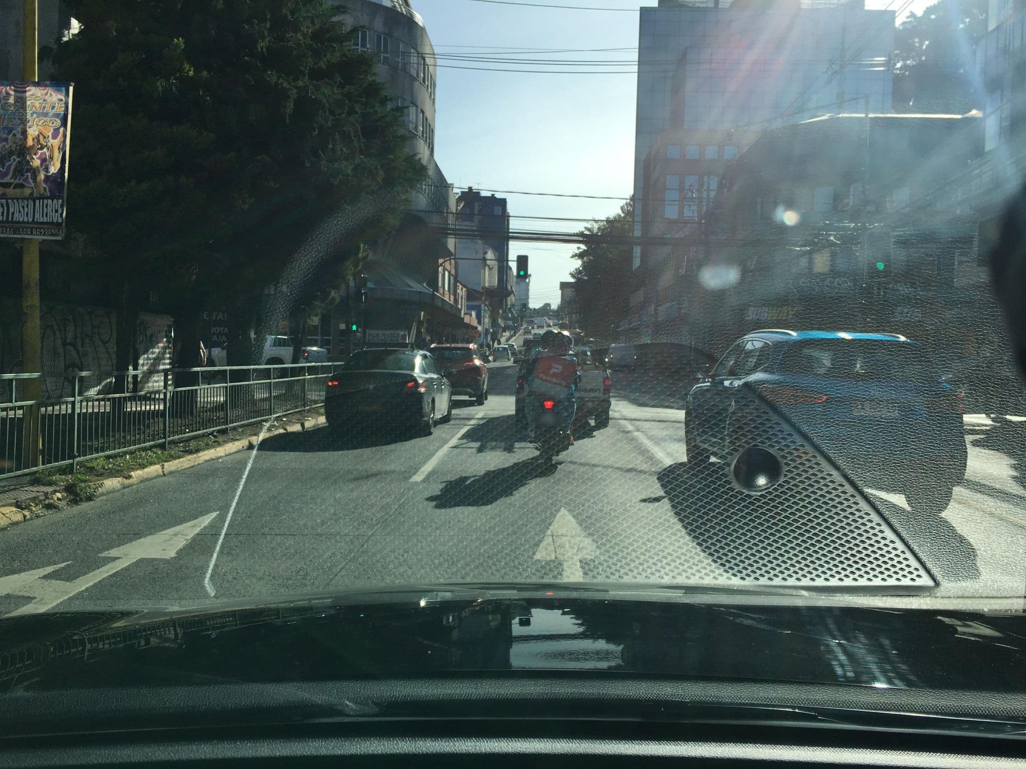 Street view near Hotel Raysan, Puerto Montt — © ariellopez (CC BY-SA · Mapillary)