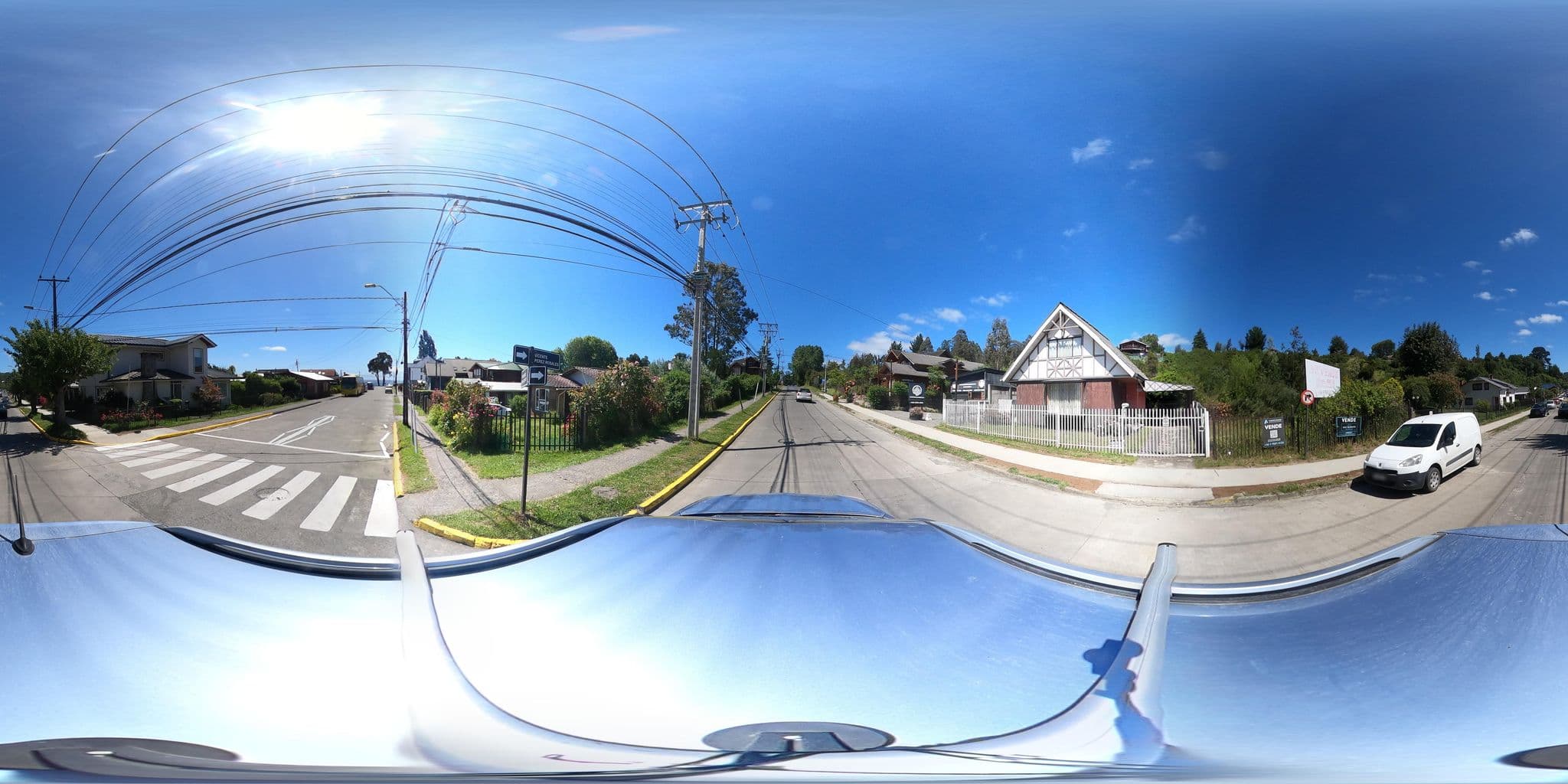 Street view near Hostal Frutillar, Frutillar — © Kaart_Local (CC BY-SA · Mapillary)