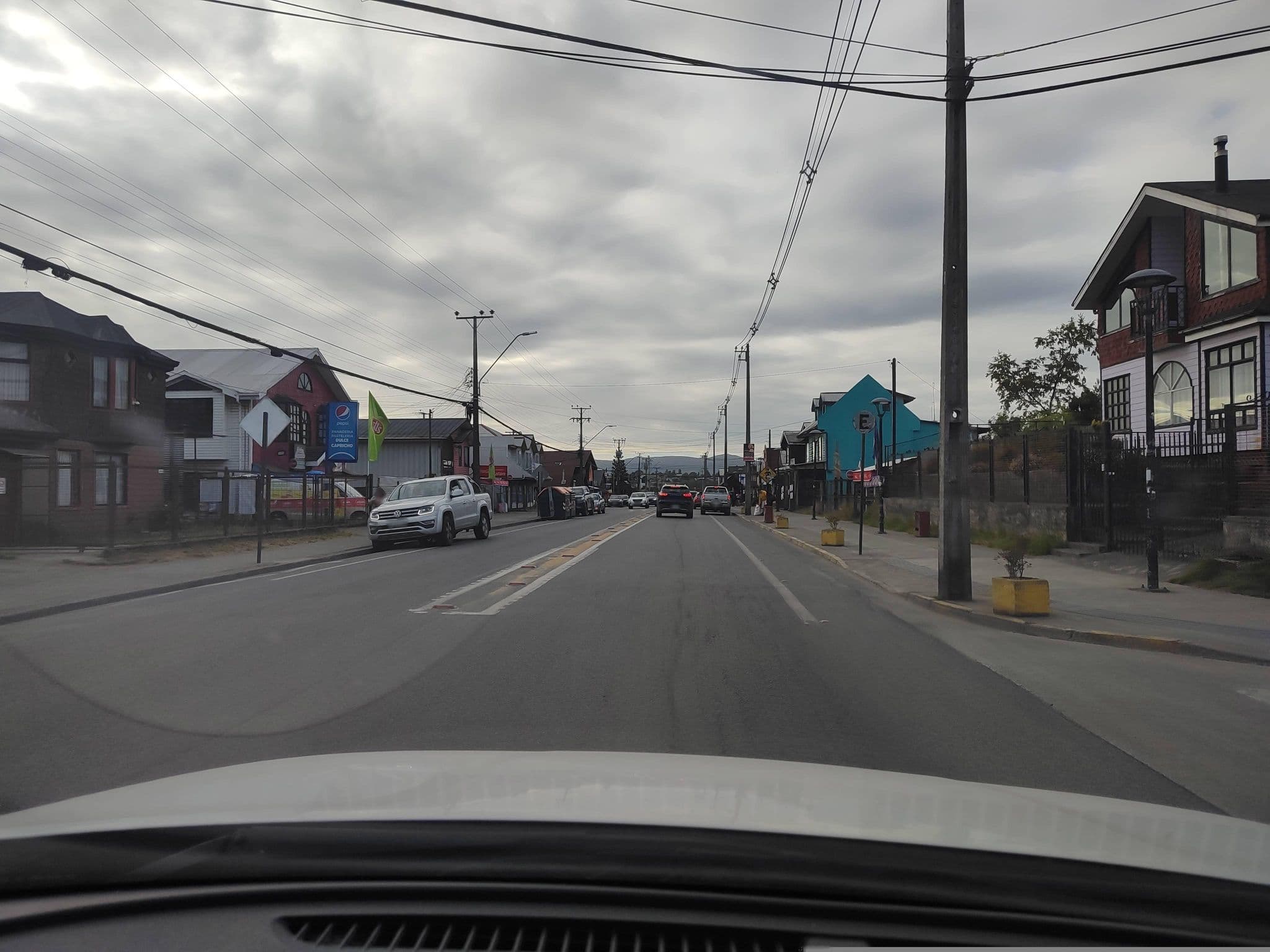 Street view near hospedaje el alerce, Chonchi — © andresduhour (CC BY-SA · Mapillary)