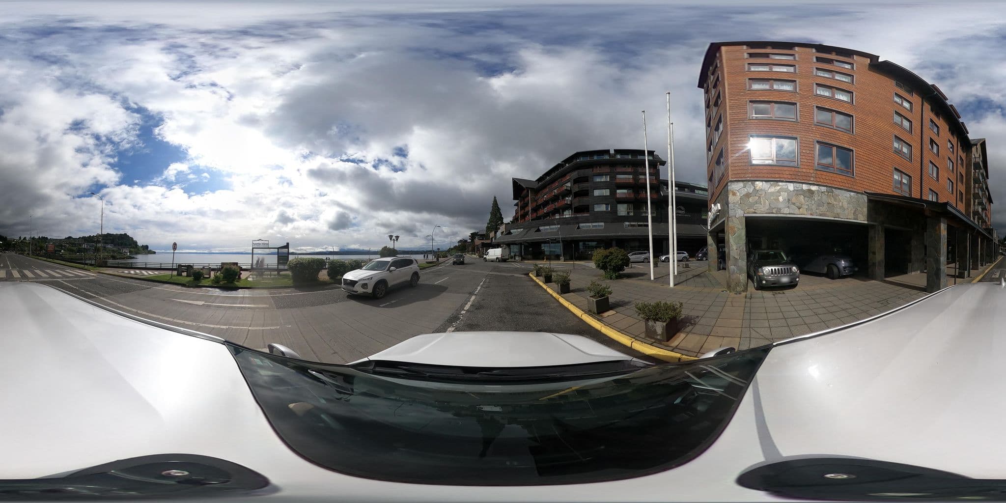 Street view near Gran Hotel Colonos Del Sur, Puerto Varas — © Kaart_Local (CC BY-SA · Mapillary)