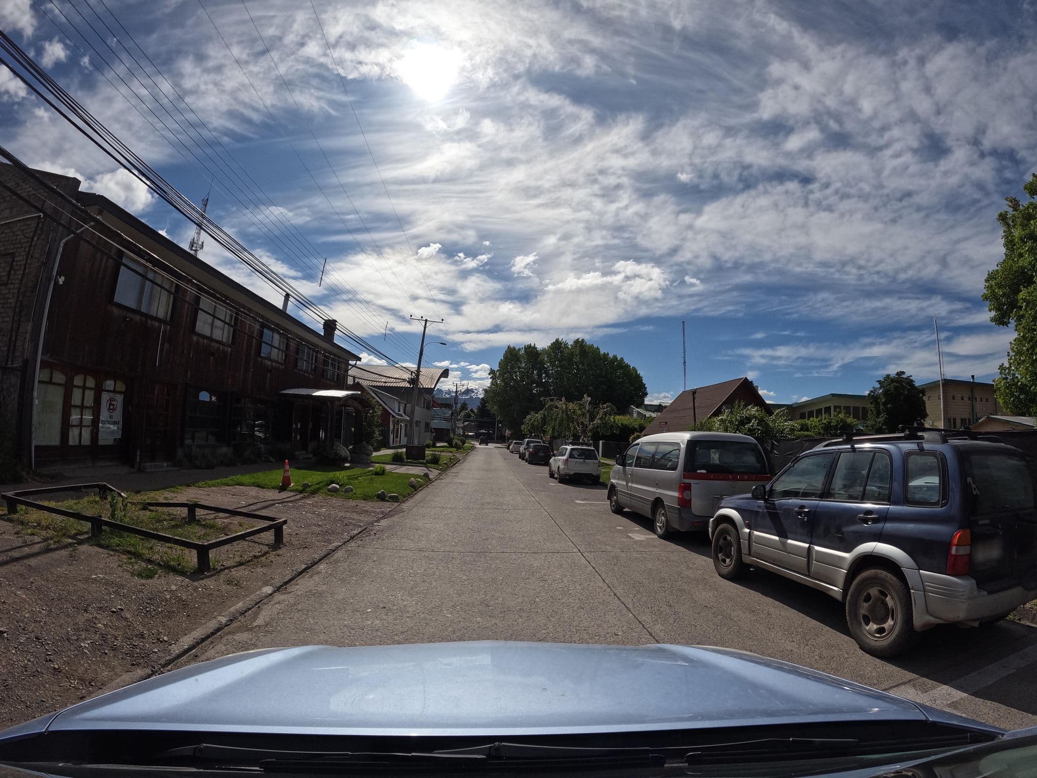 Street view near Hostal Lo Roco, Coyhaique — © Kaart_Local (CC BY-SA · Mapillary)