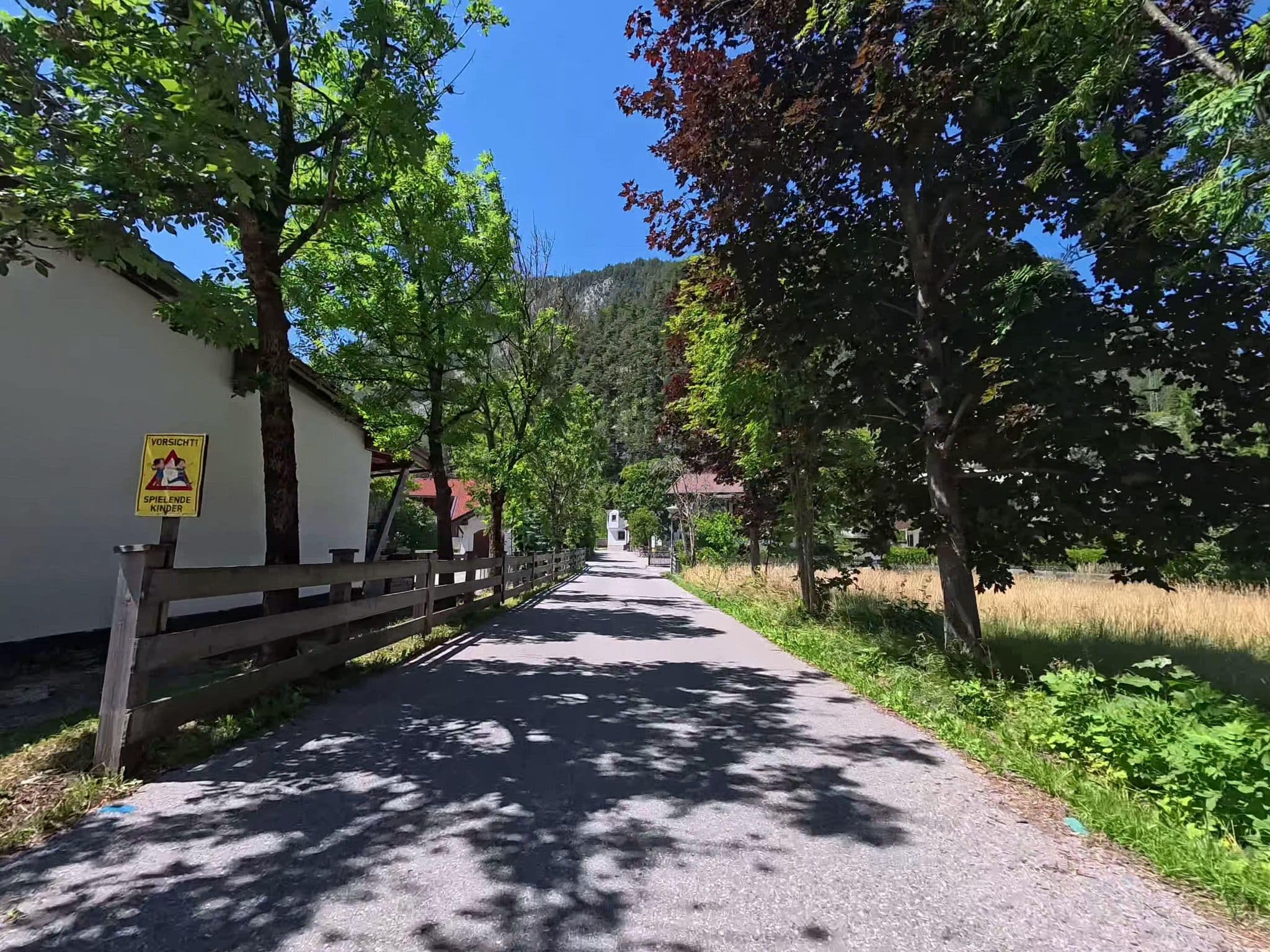 Street view near Haus Rainer Annemarie, Scharnitz — © voyage-hors-saison (CC BY-SA · Mapillary)