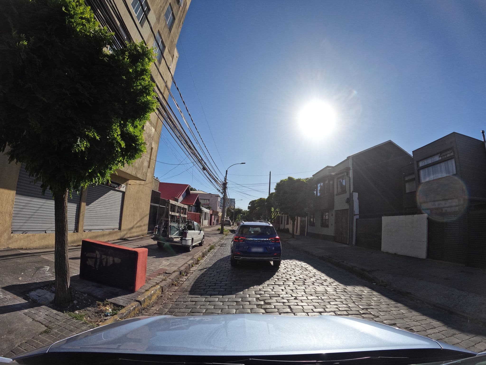 Street view near Hotel Dusseldorf, Concepción — © Kaart_Local (CC BY-SA · Mapillary)