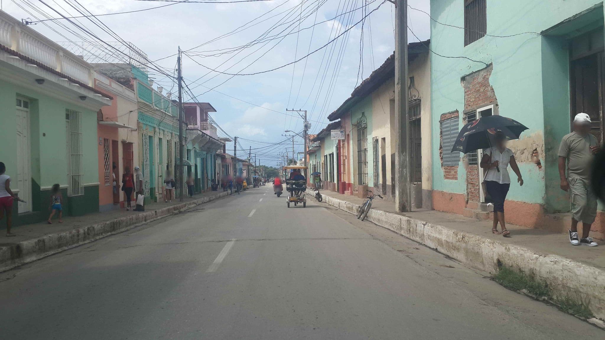 Street view near Hostal Señora Valmaceda, Trinidad