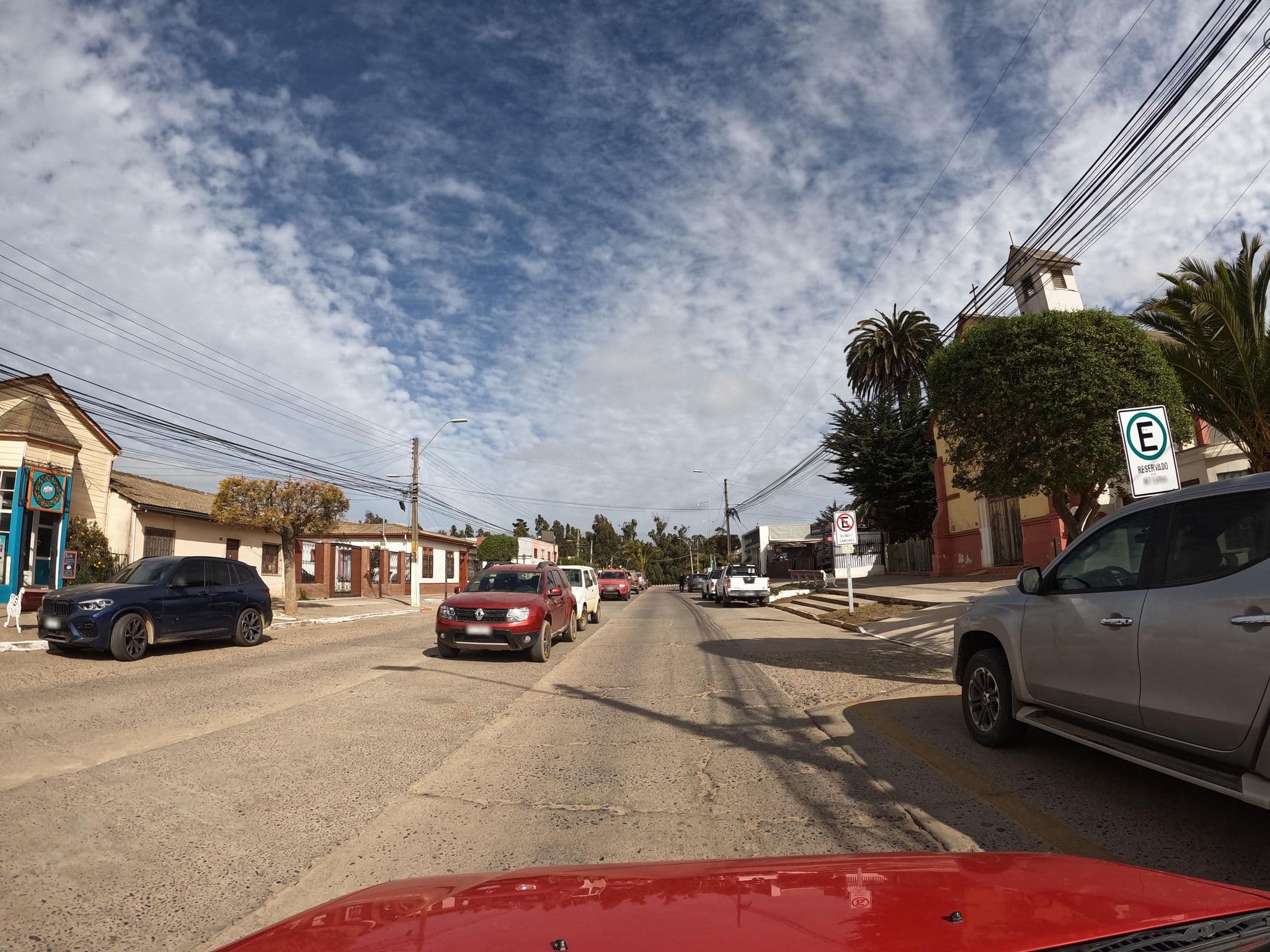 Street view near Hotel Los Faroles De Pichilemu, Pichilemu — © Kaart_Local (CC BY-SA · Mapillary)