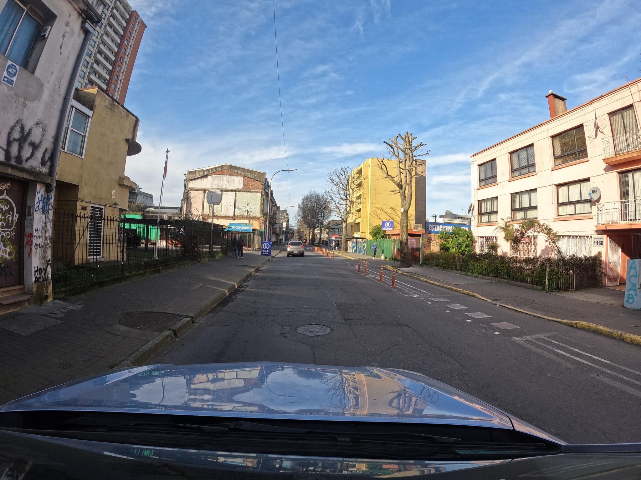 Street view near Hostal Del Río, Concepción — © Kaart_Local (CC BY-SA · Mapillary)