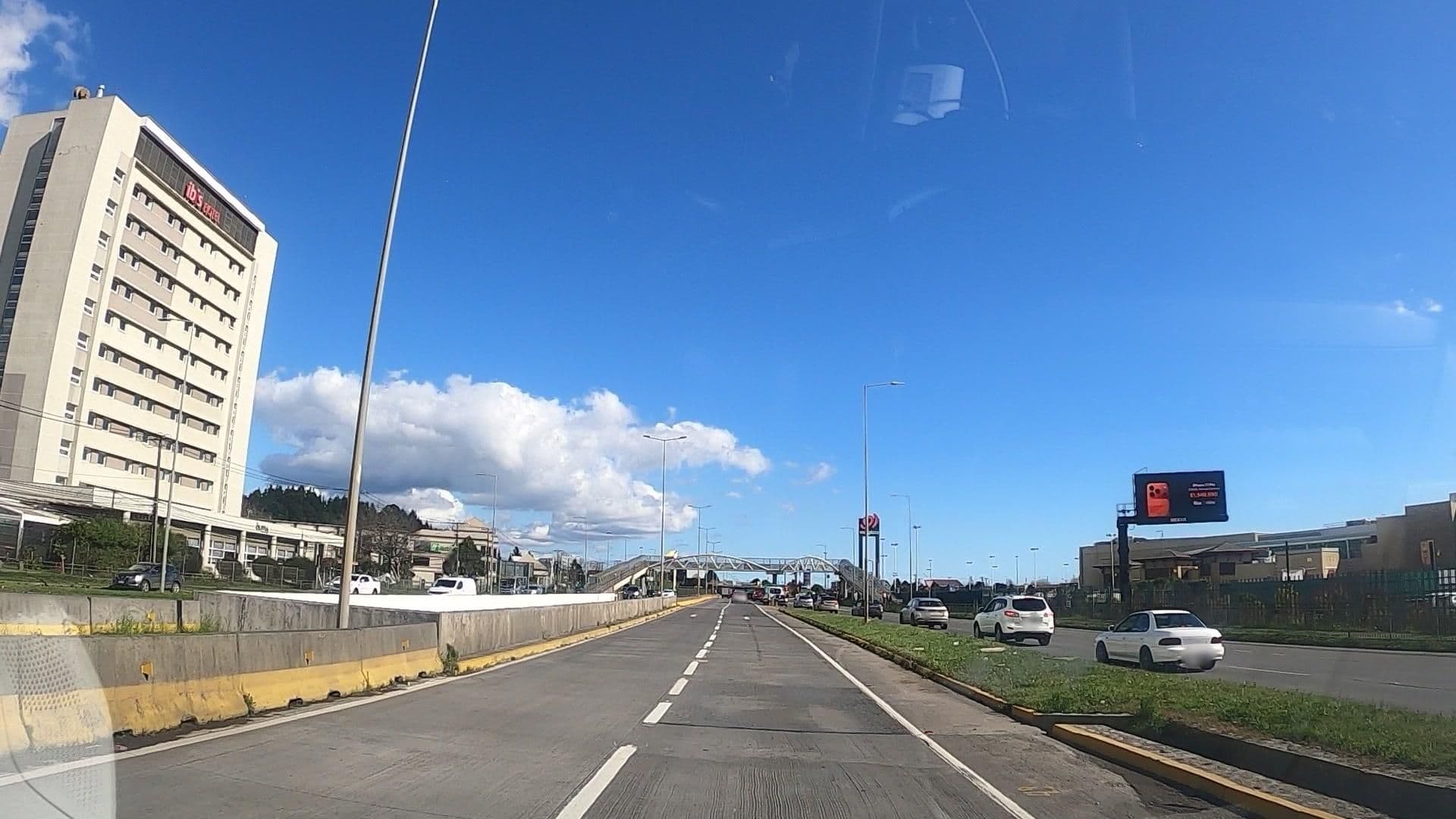 Street view near Trébol Apartment, Hualpén — © henarji (CC BY-SA · Mapillary)