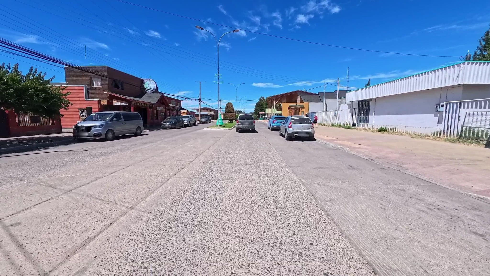 Street view near Hostal Olicer, Chile Chico — © contactoacve (CC BY-SA · Mapillary)