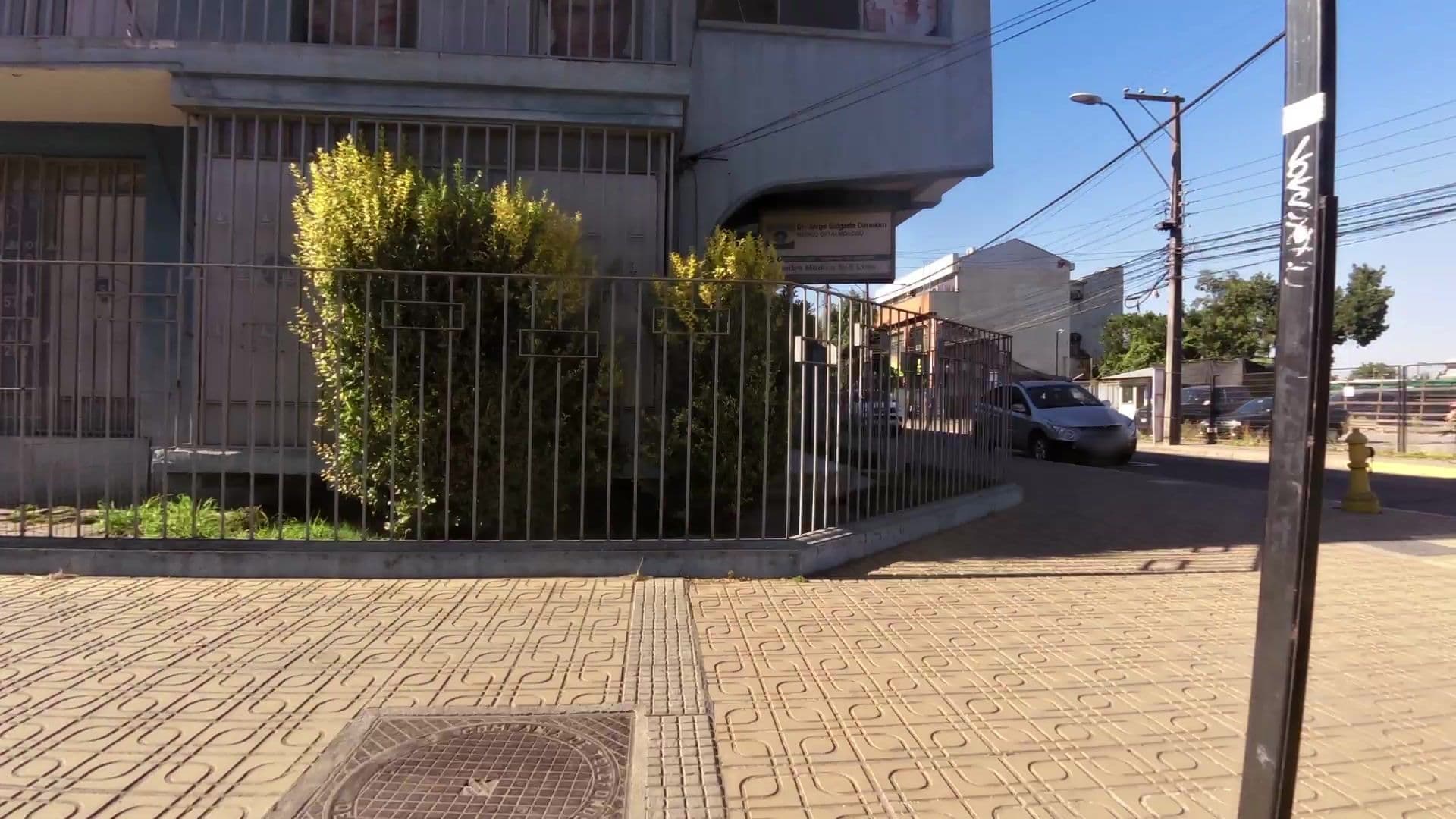 Street view near Hostal Arnau de Barcelona, Curicó — © kaartcam (CC BY-SA · Mapillary)