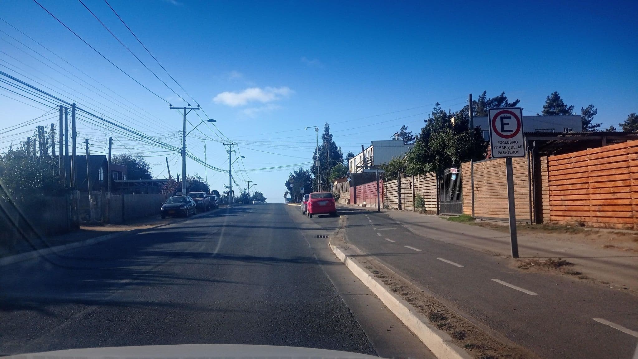 Street view near Hostal Isimari, Pichilemu — © ariellopez (CC BY-SA · Mapillary)