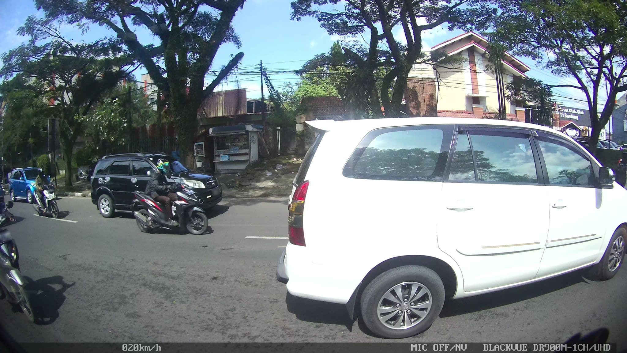 Street view near Topaz, Bandung