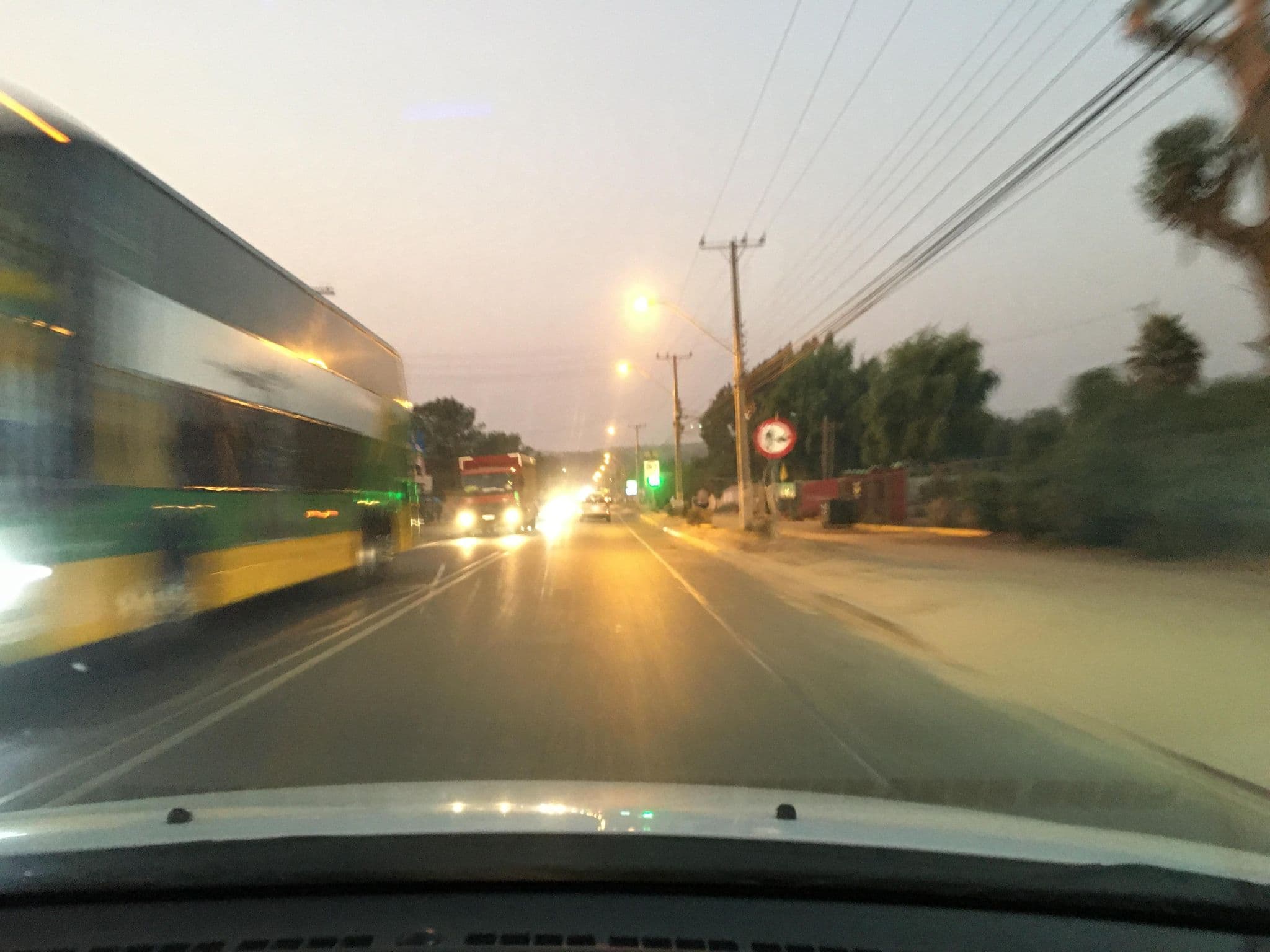 Street view near Cabañas IMÑ, Cartagena — © ariellopez (CC BY-SA · Mapillary)