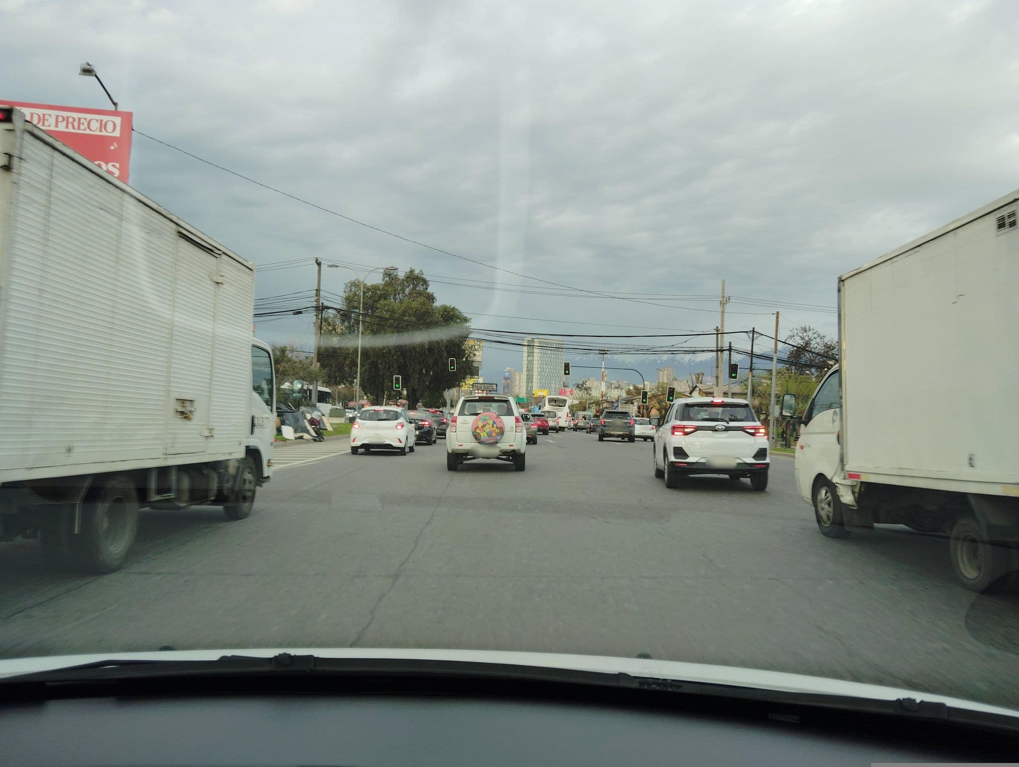 Street view near Ostello Santiago, Lo Prado — © ariellopez (CC BY-SA · Mapillary)