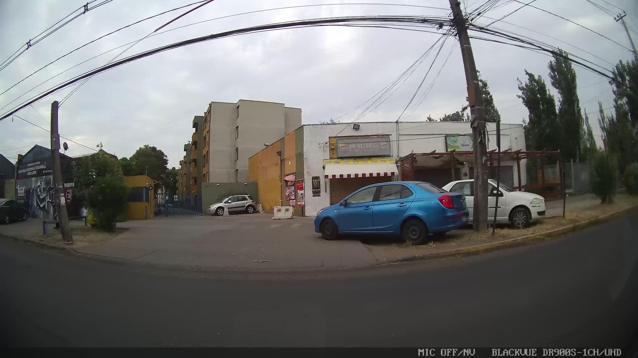 Street view near hotel holiday country, Renca — © kaart_1 (CC BY-SA · Mapillary)