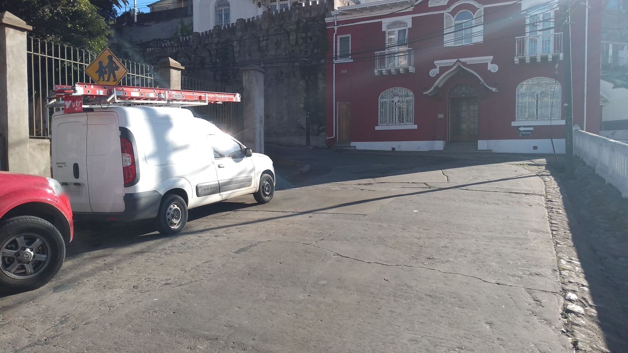 Street view near VH Hostales 1, Viña del Mar — © feli84 (CC BY-SA · Mapillary)