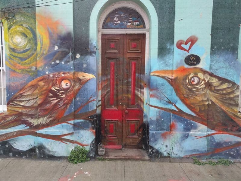 Street view near Maki Hostal, Valparaíso — © janvanbekkum (CC BY-SA · Mapillary)