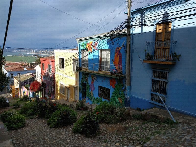 Street view near Hostal Kultour, Valparaíso — © janvanbekkum (CC BY-SA · Mapillary)