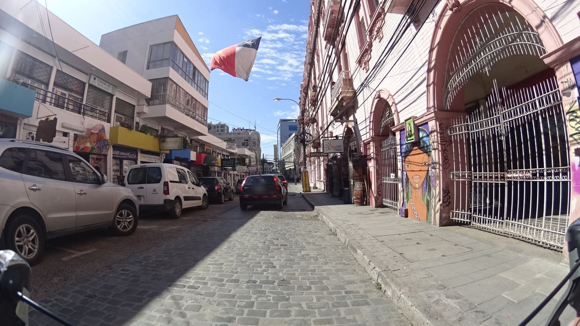 Street view near B&B Patagonia Hostal, Valparaíso — © tiagofassoni (CC BY-SA · Mapillary)