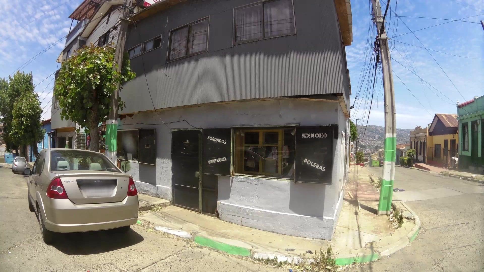 Street view near Hostal Juanita Lazo B & B, Valparaíso — © kaartcam (CC BY-SA · Mapillary)
