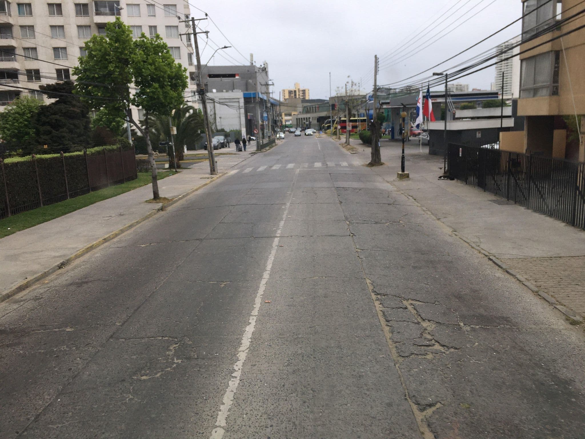 Street view near Descanso en la ciudad jardin, Viña del Mar — © ariellopez (CC BY-SA · Mapillary)
