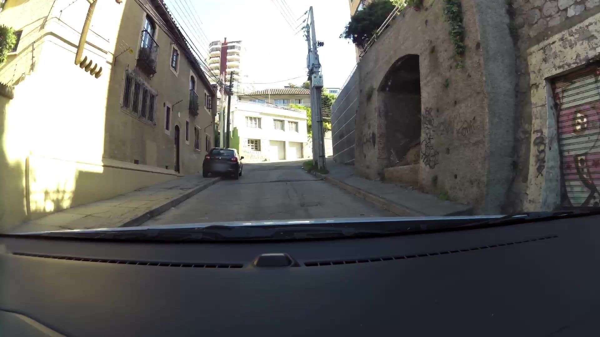 Street view near Apart Hotel Traslaviña, Viña del Mar — © kaartcam (CC BY-SA · Mapillary)