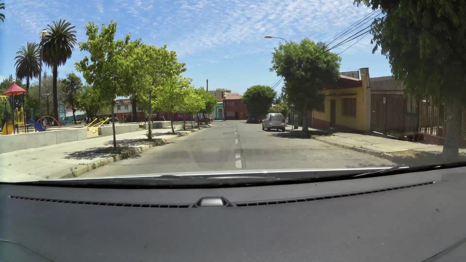 Street view near Hostal Y Residencial Oregon, Valparaíso — © kaartcam (CC BY-SA · Mapillary)