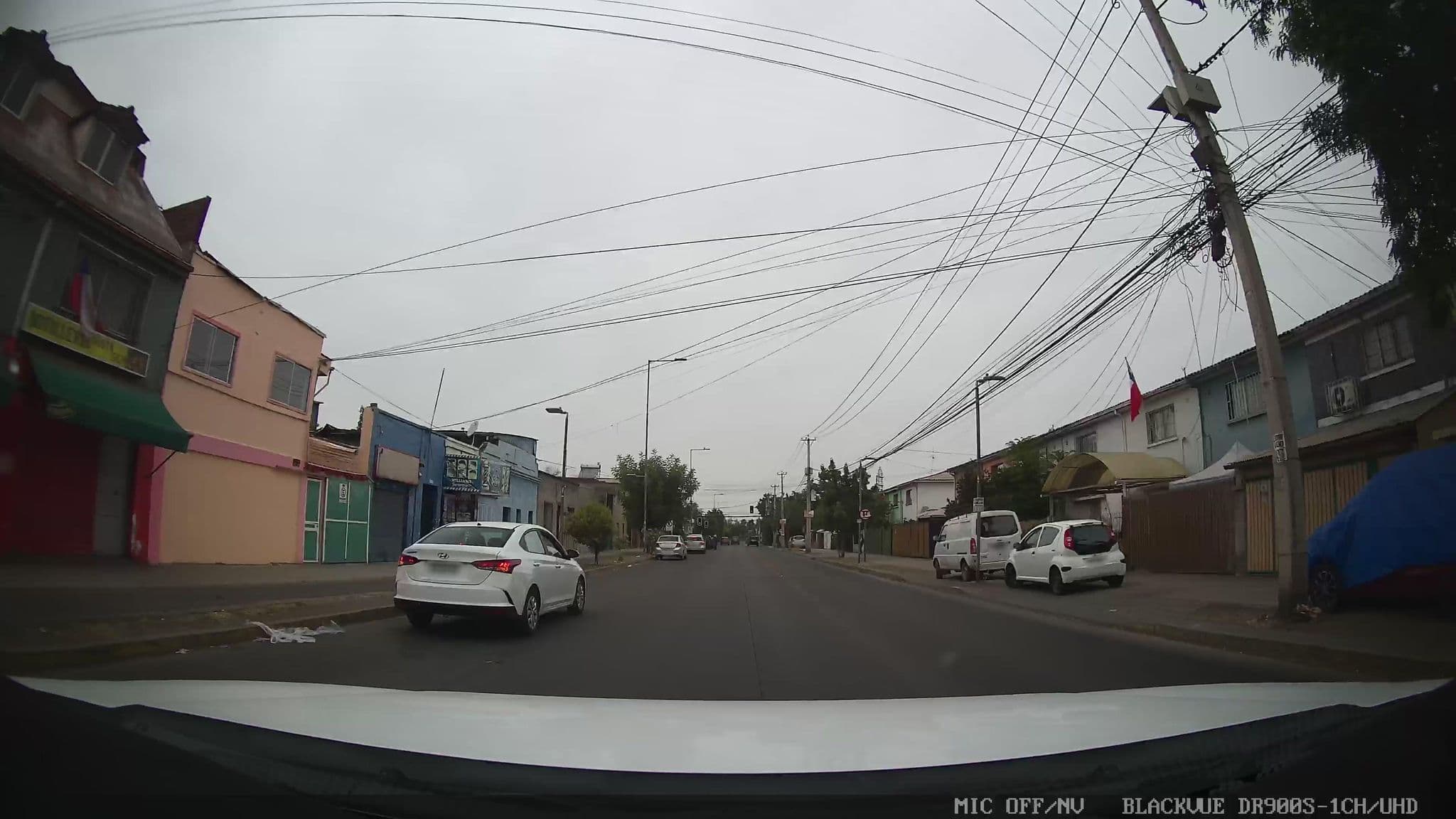 Street view near Hostal Pacha, Santiago — © kaart_1 (CC BY-SA · Mapillary)