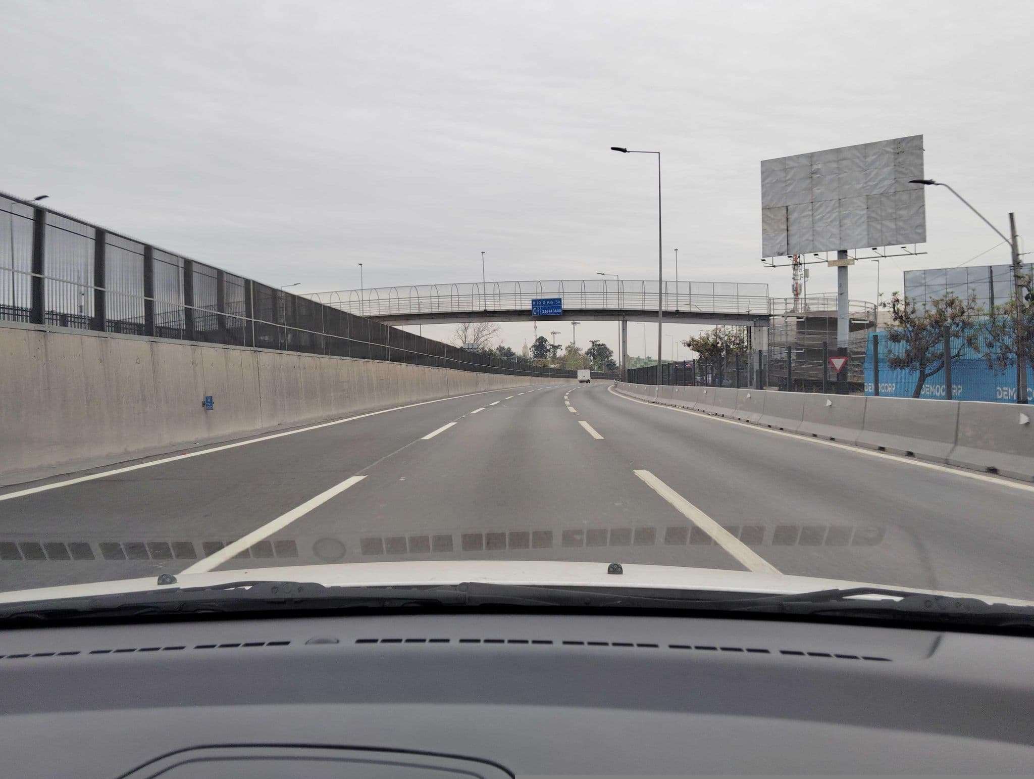 Street view near Motel Okoa, La Pintana — © ariellopez (CC BY-SA · Mapillary)