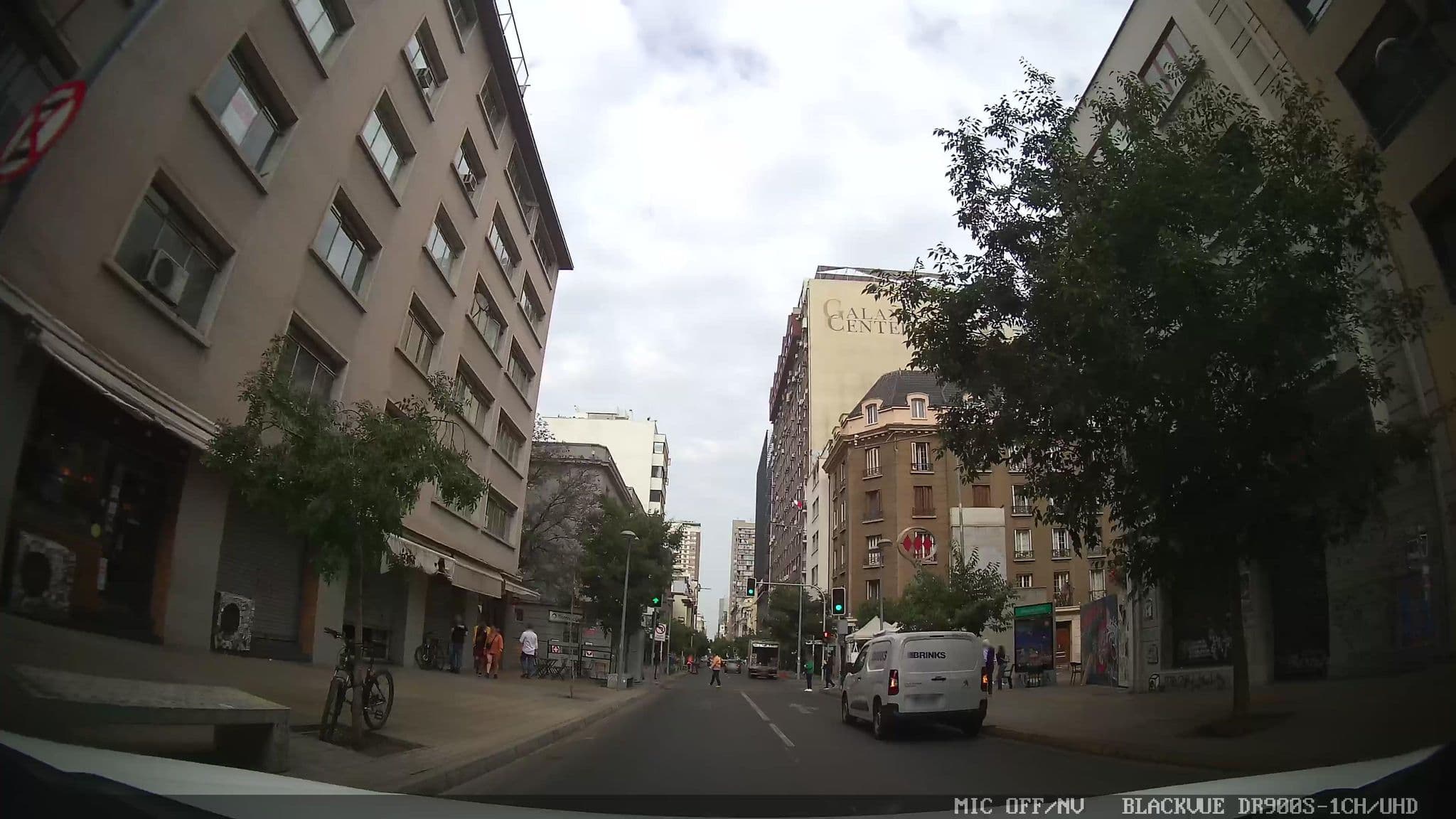 Street view near Tiwanaku, Santiago — © kaart_1 (CC BY-SA · Mapillary)