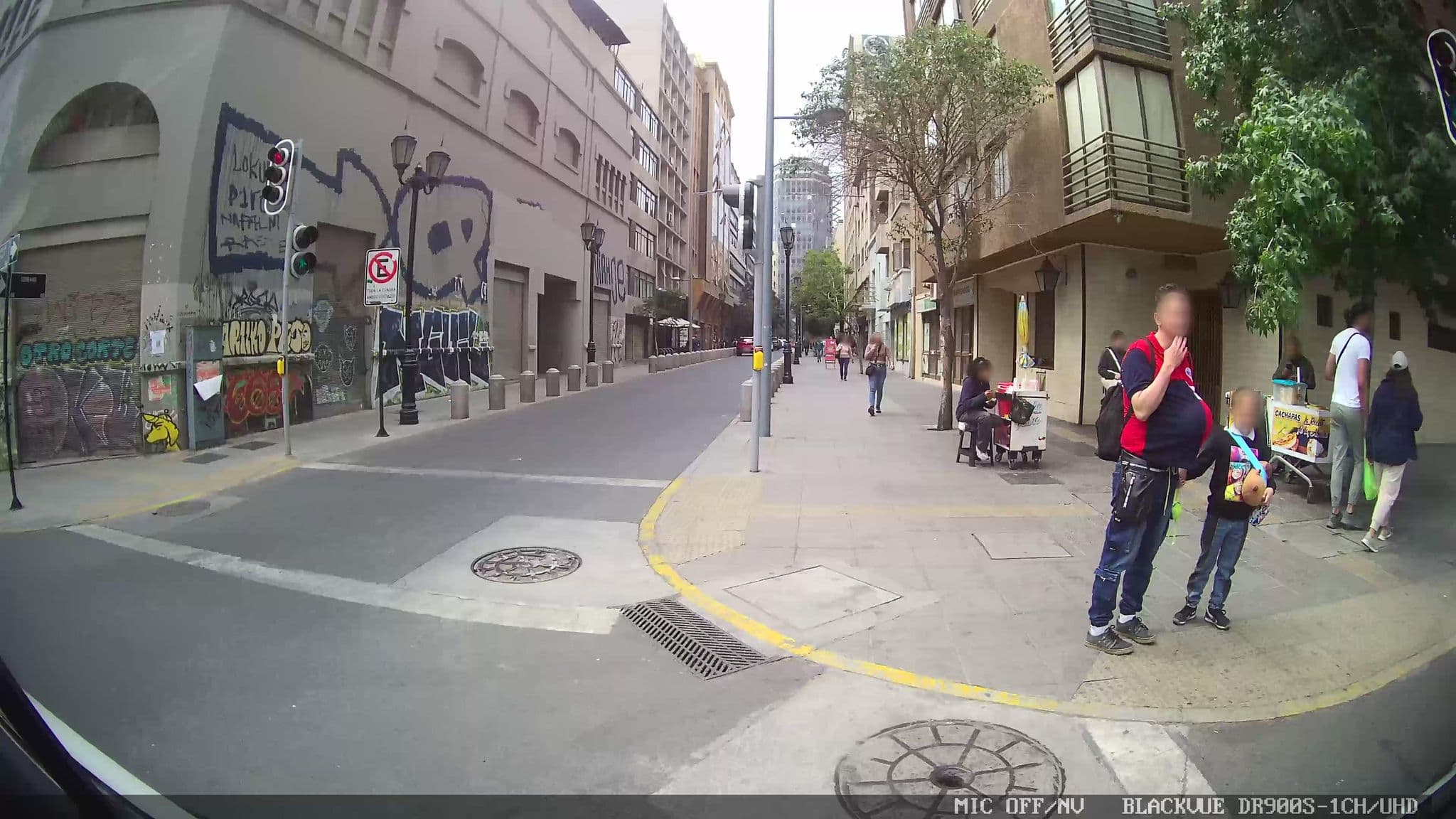 Street view near ParisLondres, Santiago — © kaart_3 (CC BY-SA · Mapillary)