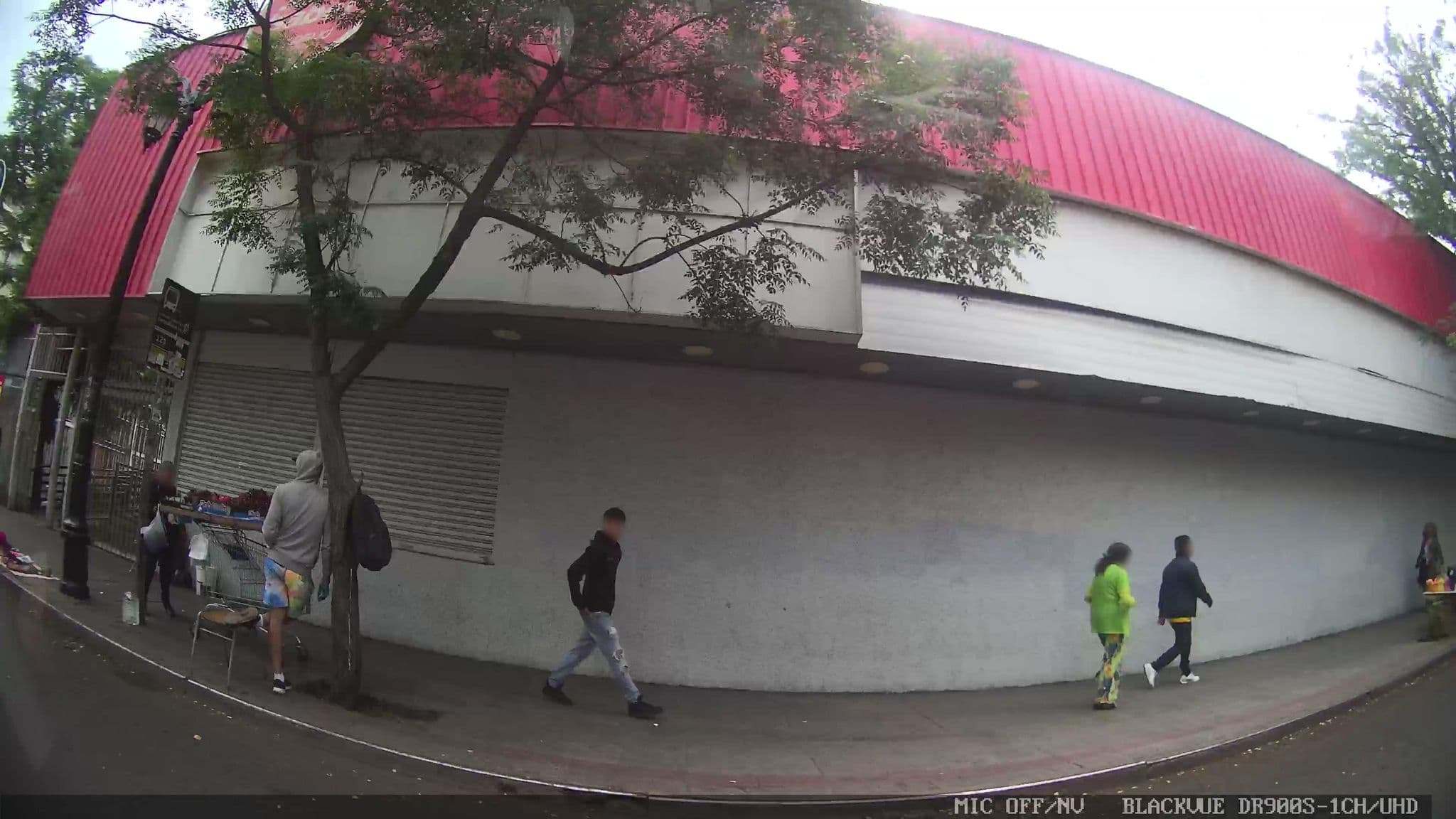 Street view near Blend Hostel, Santiago — © kaart_4 (CC BY-SA · Mapillary)
