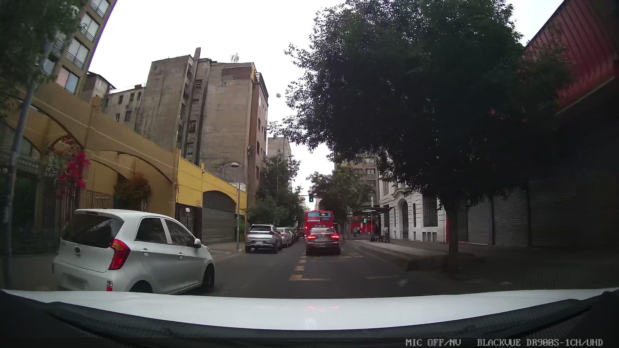 Street view near Magaly De Lourdes Sanchez Villarroel, Santiago — © kaart_1 (CC BY-SA · Mapillary)