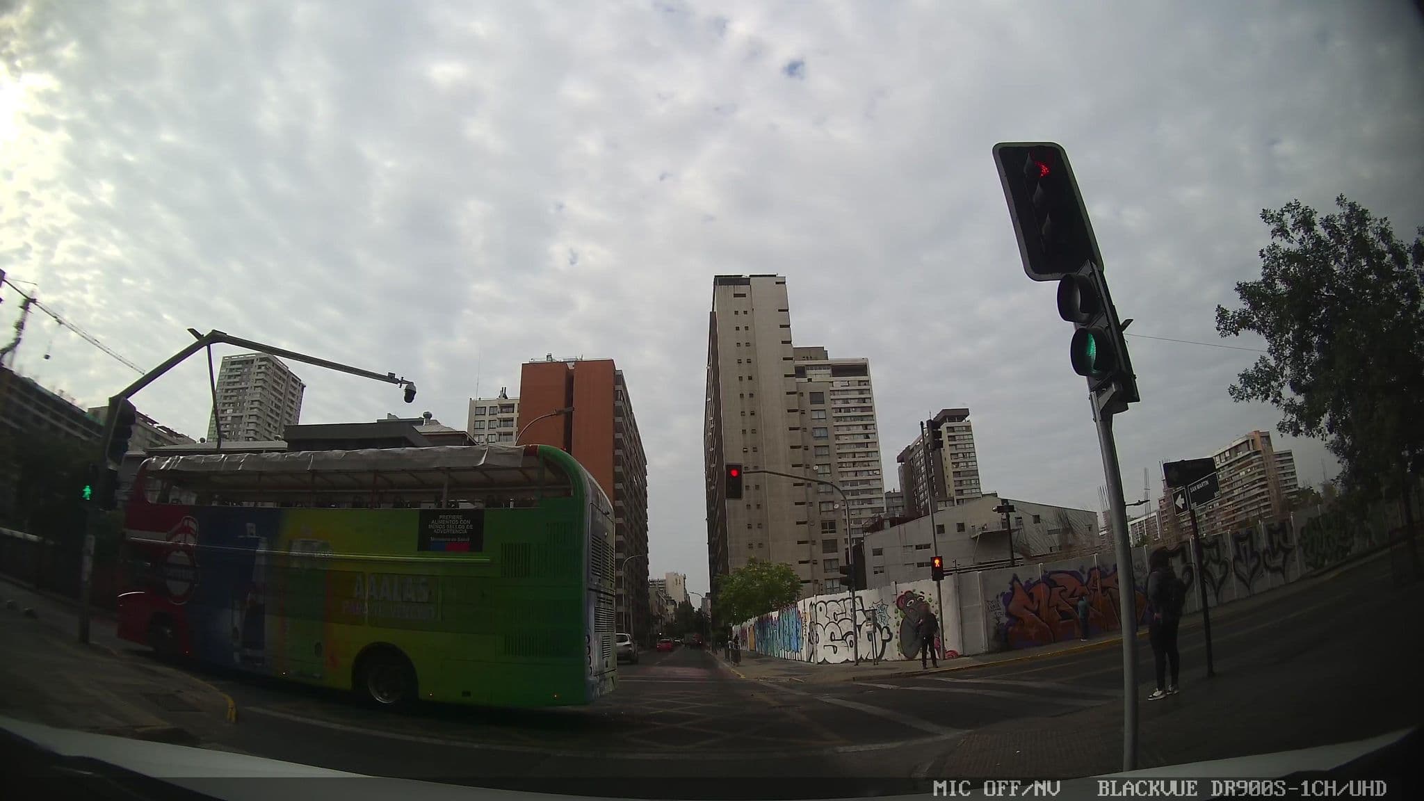 Street view near Super 2 Rooms in Downtown, Santiago — © kaart_1 (CC BY-SA · Mapillary)
