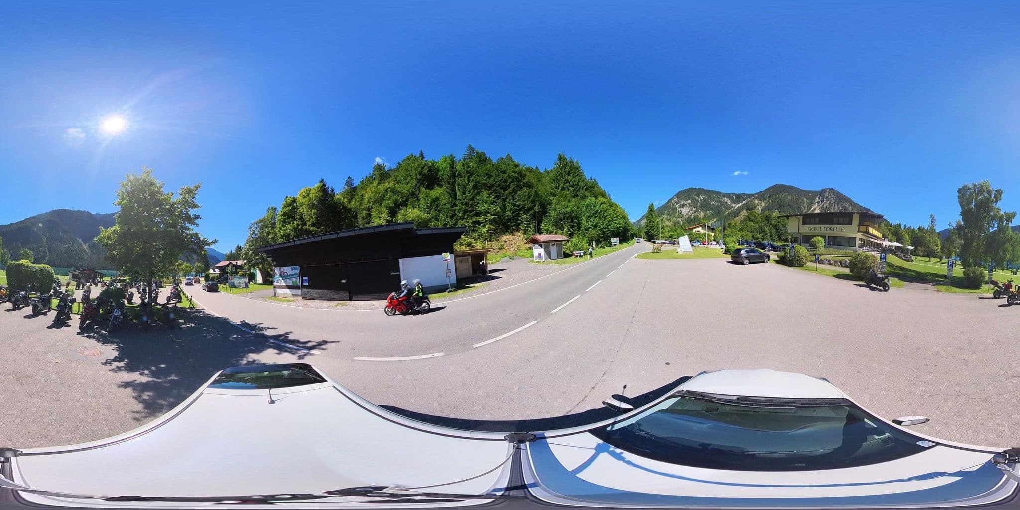 Street view near Hotel Forelle, Breitenwang — © osmplus_org (CC BY-SA · Mapillary)