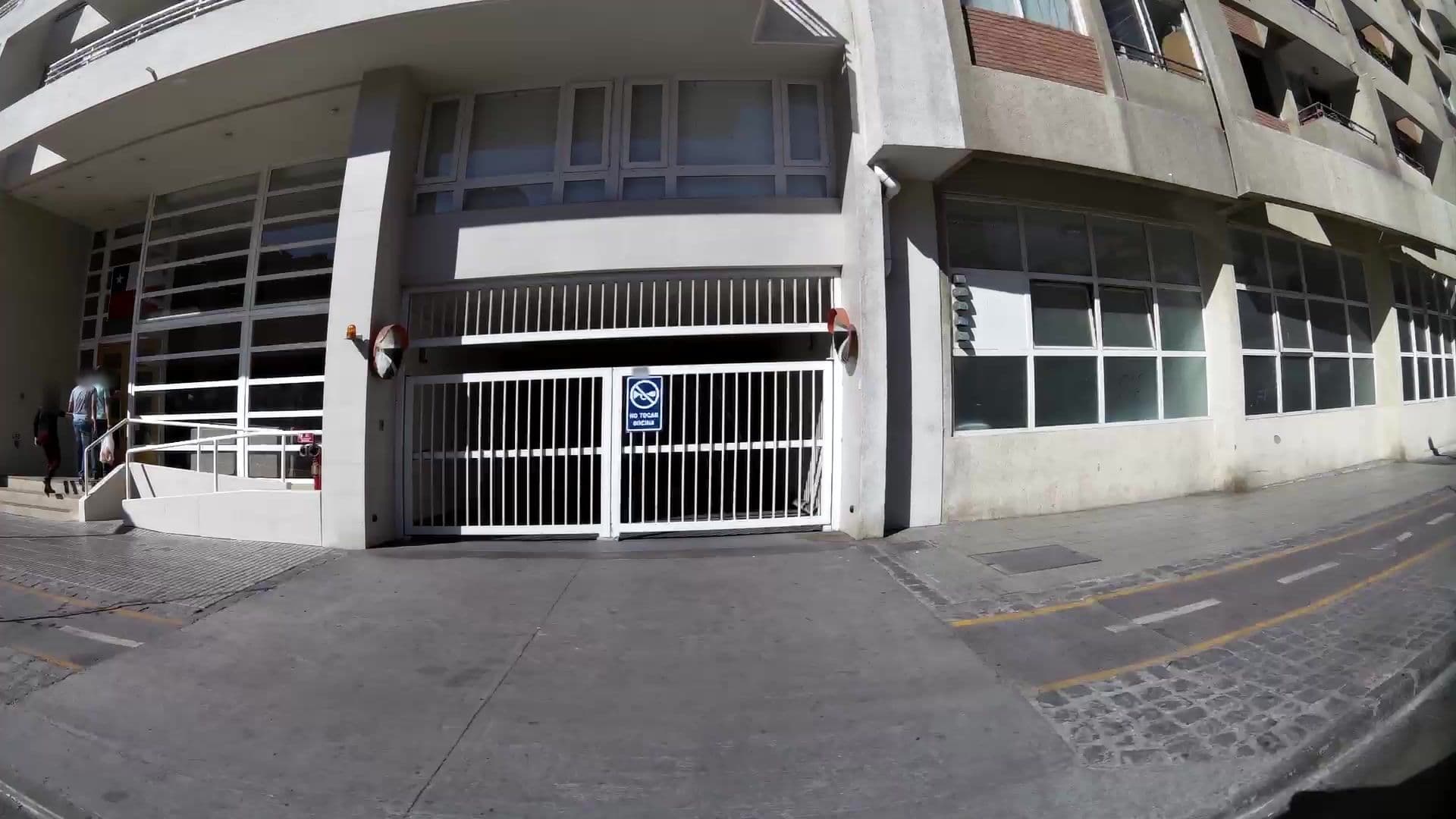 Street view near Apartamentos Nova, Santiago — © kaartcam (CC BY-SA · Mapillary)