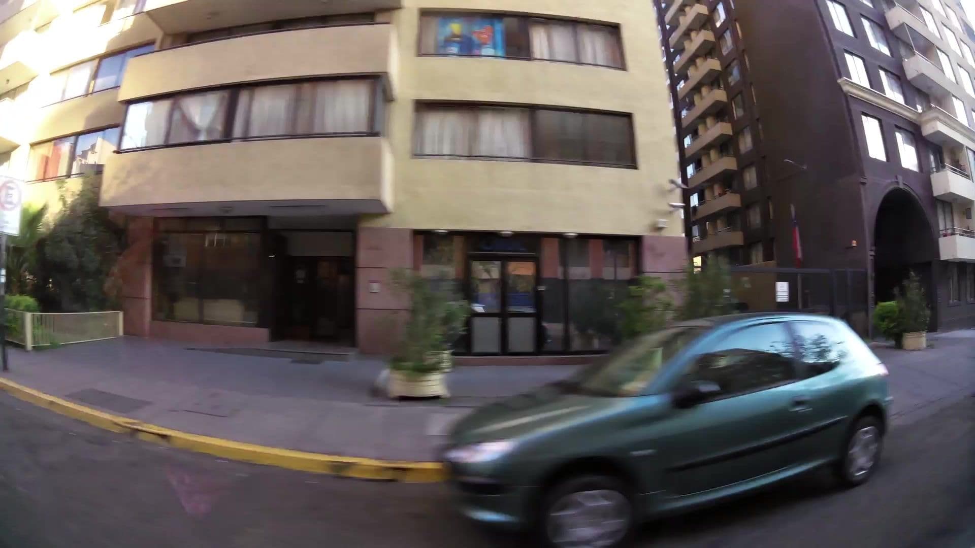 Street view near The Key to Santiago Downtown V, Santiago — © kaartcam (CC BY-SA · Mapillary)