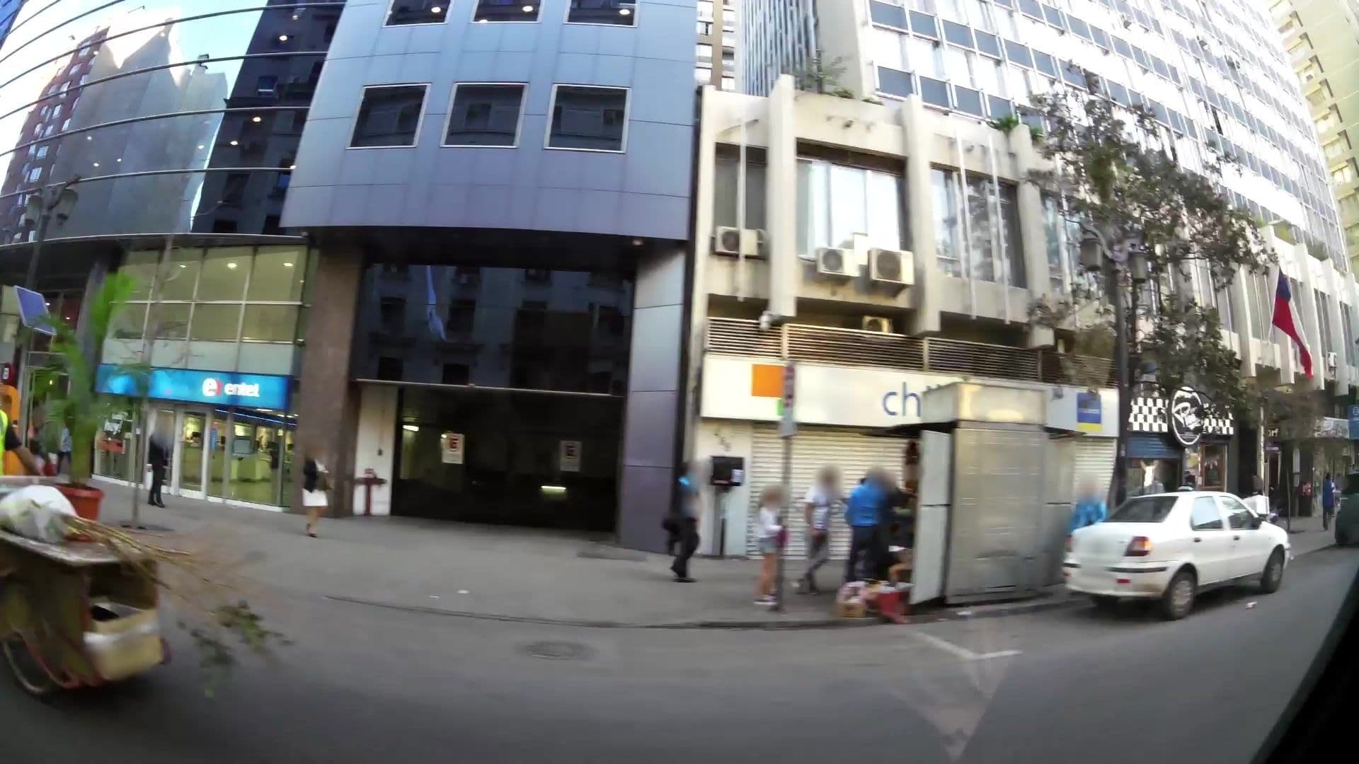 Street view near Apart Hotel Inter Suites, Santiago — © kaartcam (CC BY-SA · Mapillary)