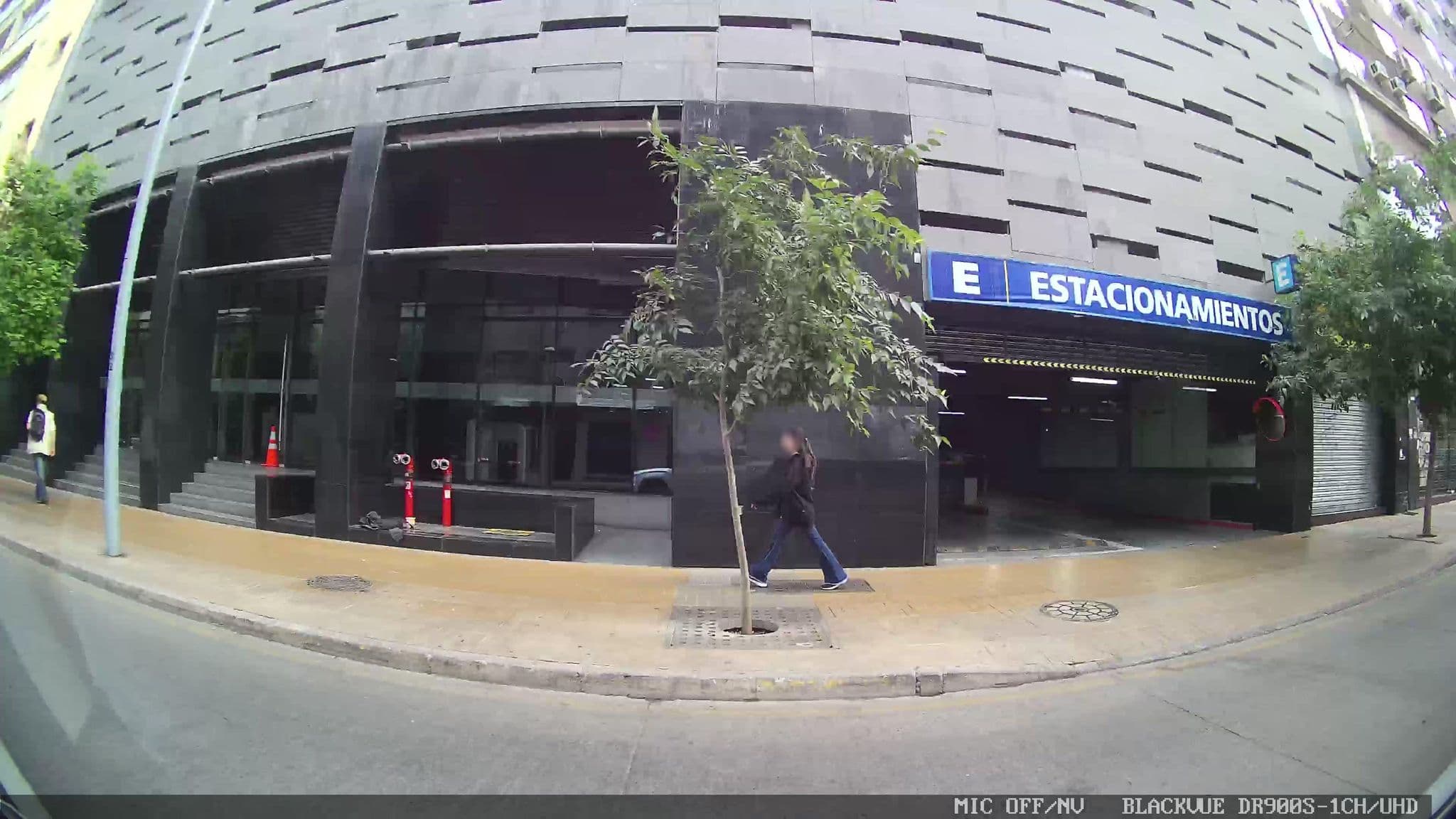 Street view near Motel Mosqueto, Santiago — © kaart_3 (CC BY-SA · Mapillary)