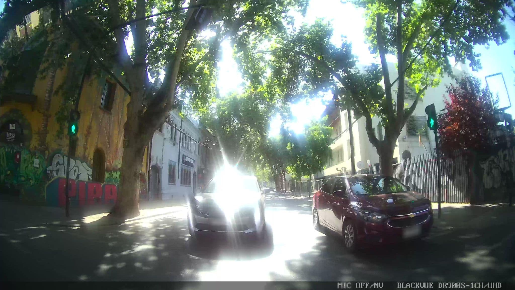 Street view near The Secret Garden Boutique, Santiago — © kaart_1 (CC BY-SA · Mapillary)