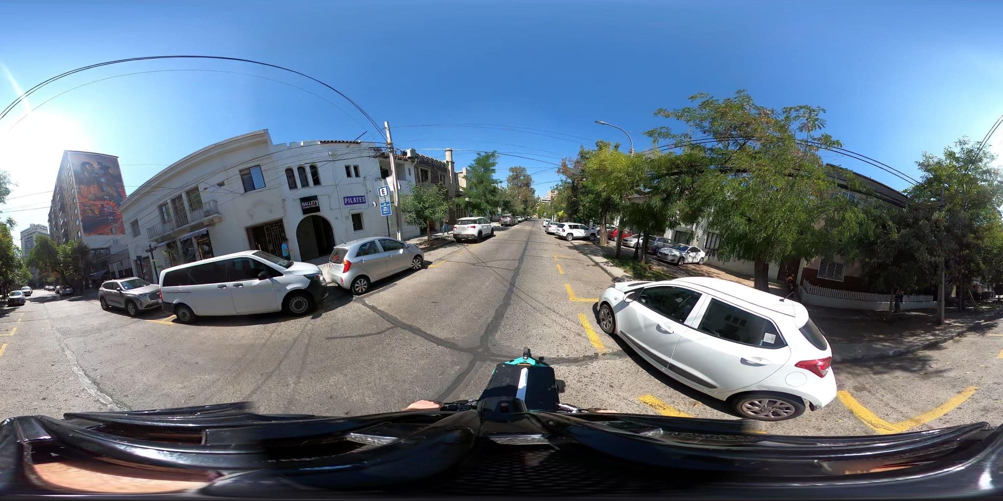 Street view near Atacama Low Cost, Santiago — © ariellopez (CC BY-SA · Mapillary)