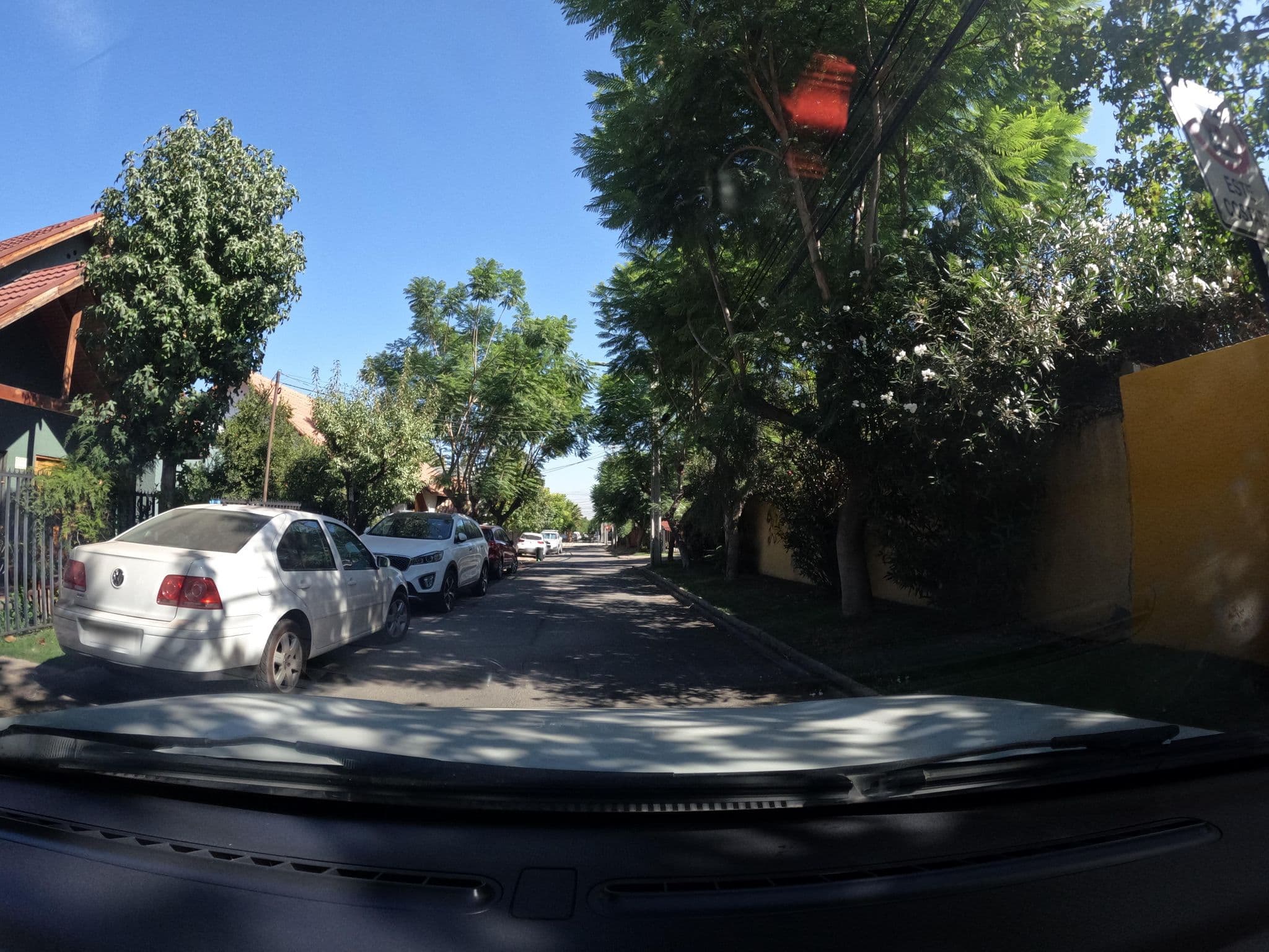Street view near The Palazzo, Peñalolén — © mrb_tto (CC BY-SA · Mapillary)