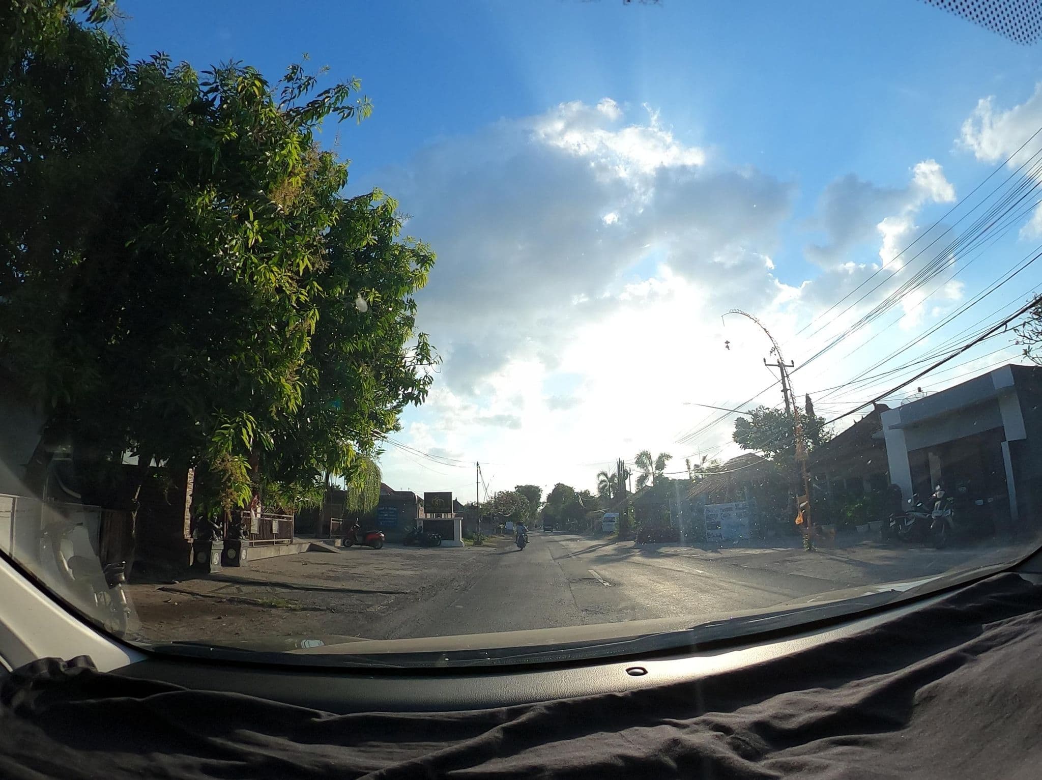 Street view near Jubawa Homestay, Negara — © Kaart_Local (CC BY-SA · Mapillary)