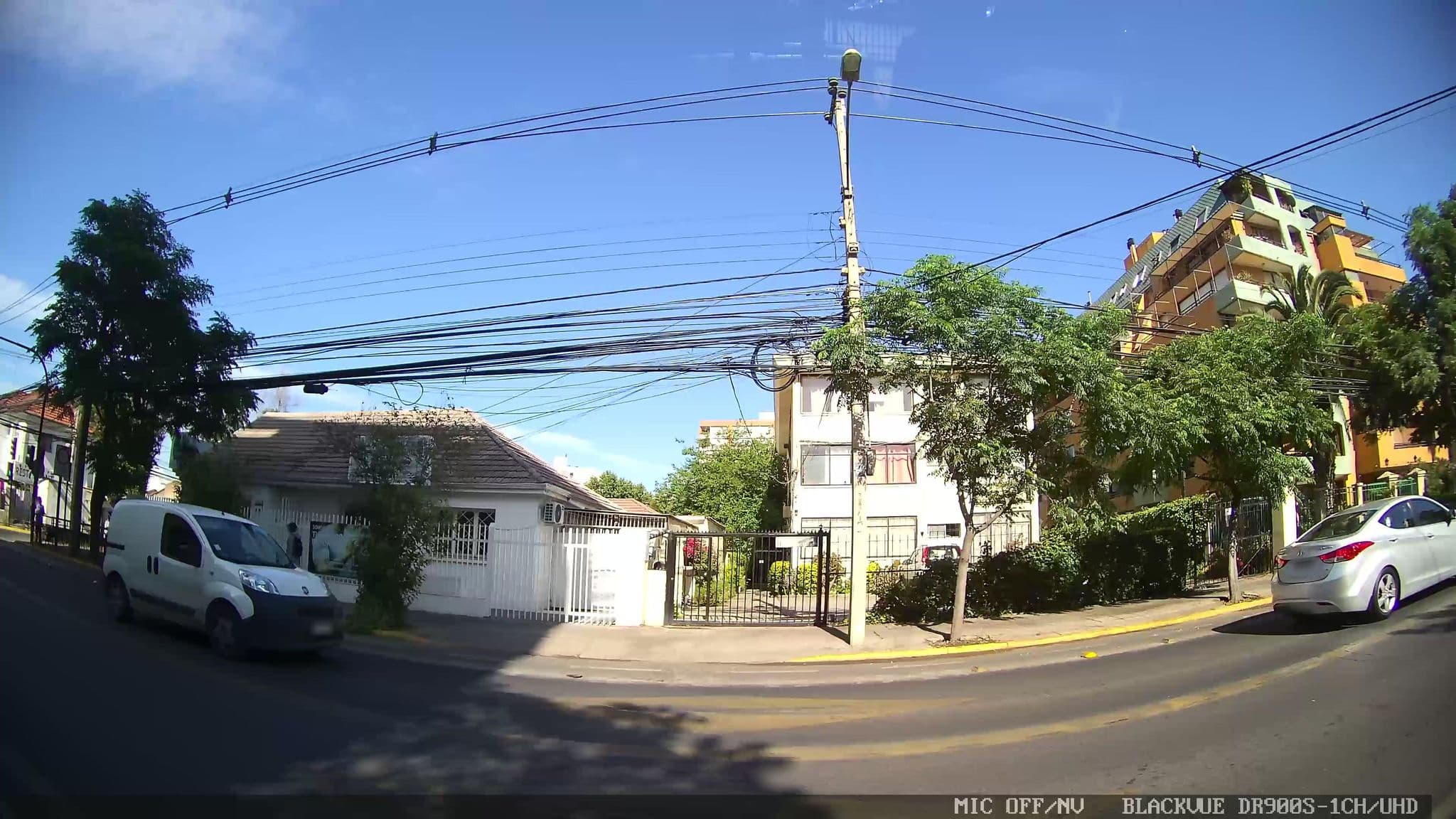 Street view near Ramos Hotel Boutique, Ñuñoa — © kaart_3 (CC BY-SA · Mapillary)