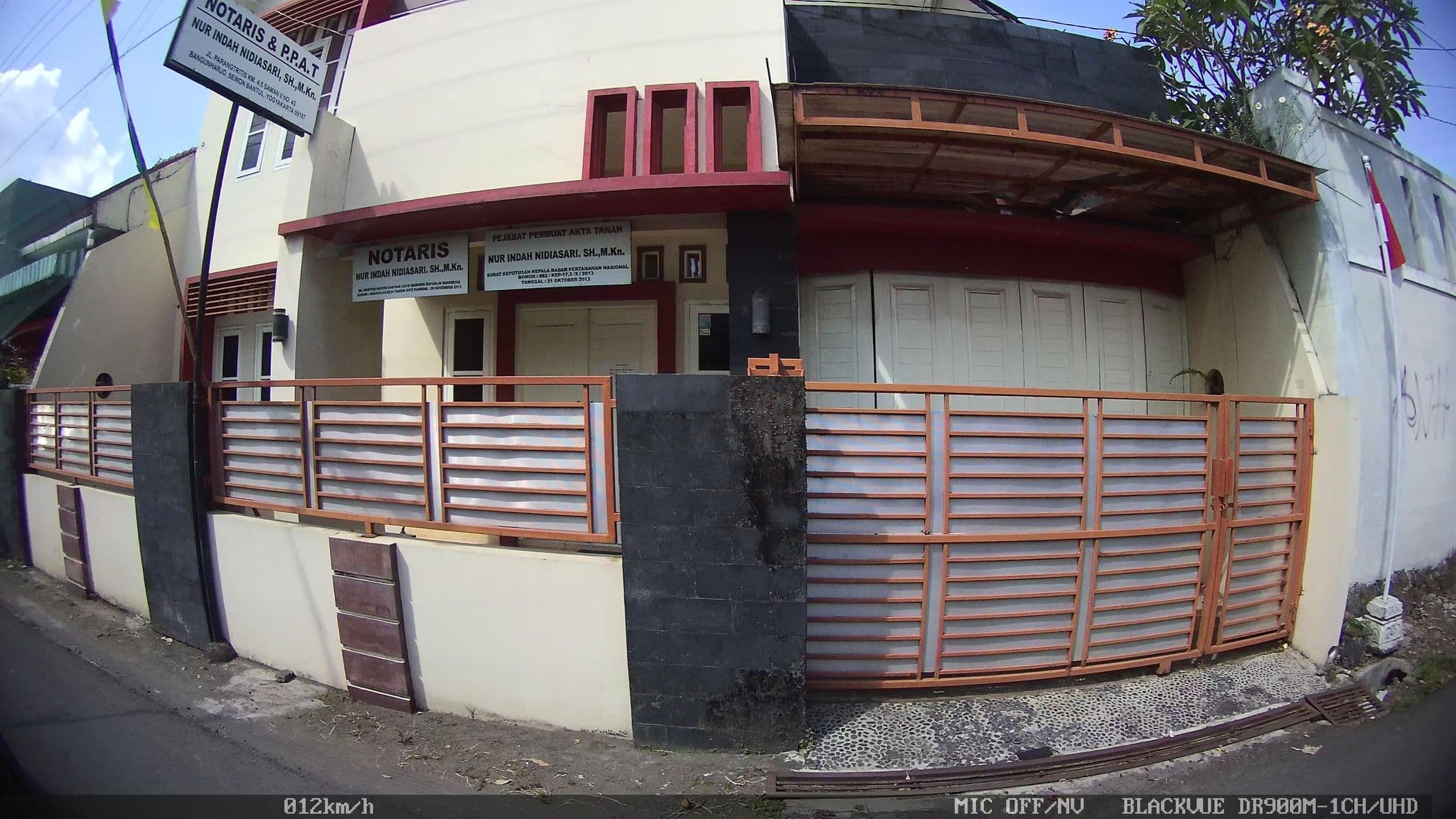 Street view near Ros In Hotel, Yogyakarta — © kaart_1 (CC BY-SA · Mapillary)