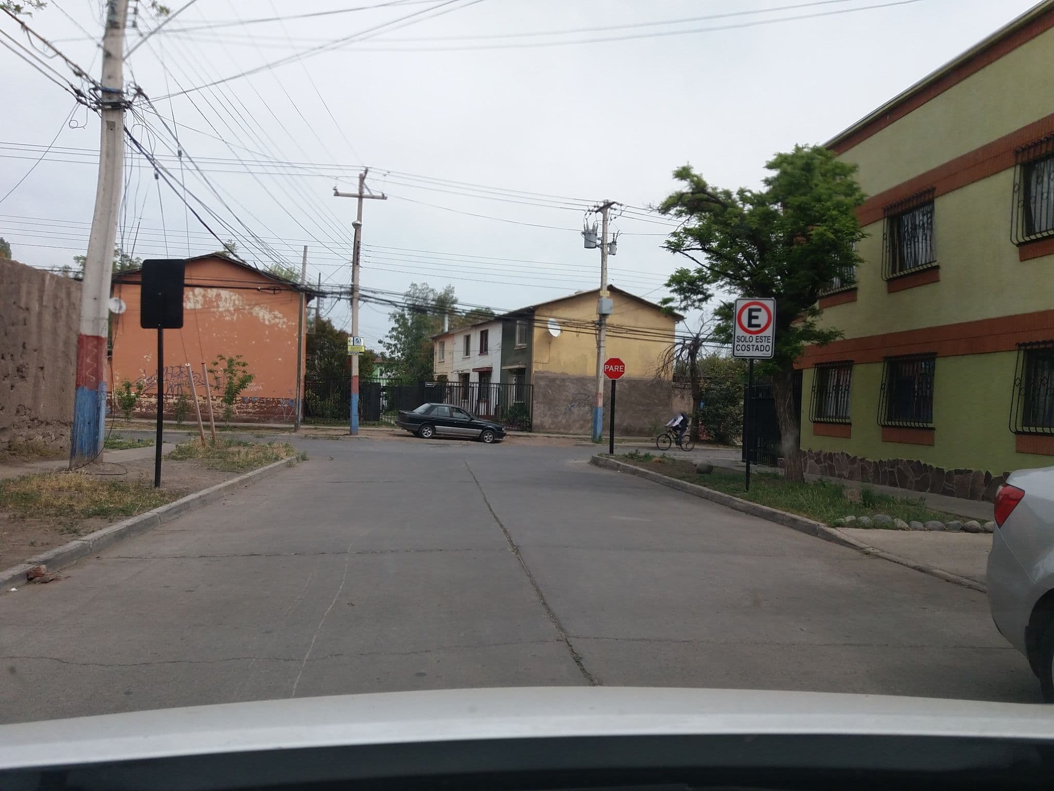 Street view near Hosteria Cerro Abanico, Los Andes — © hugo_sandoval (CC BY-SA · Mapillary)