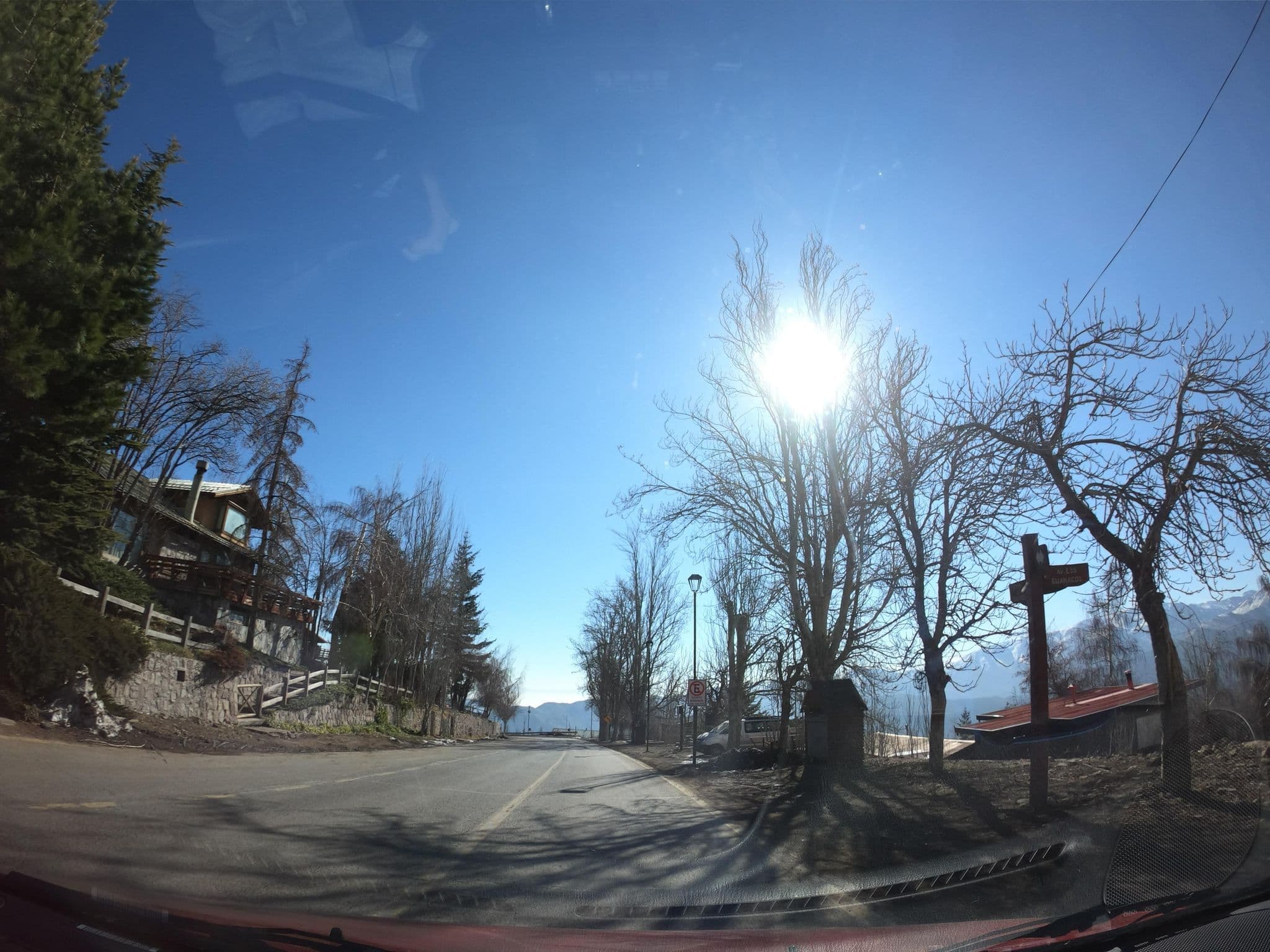 Street view near Clubhouse Porwderchile Farellones, Peñalolén — © jptolosa (CC BY-SA · Mapillary)