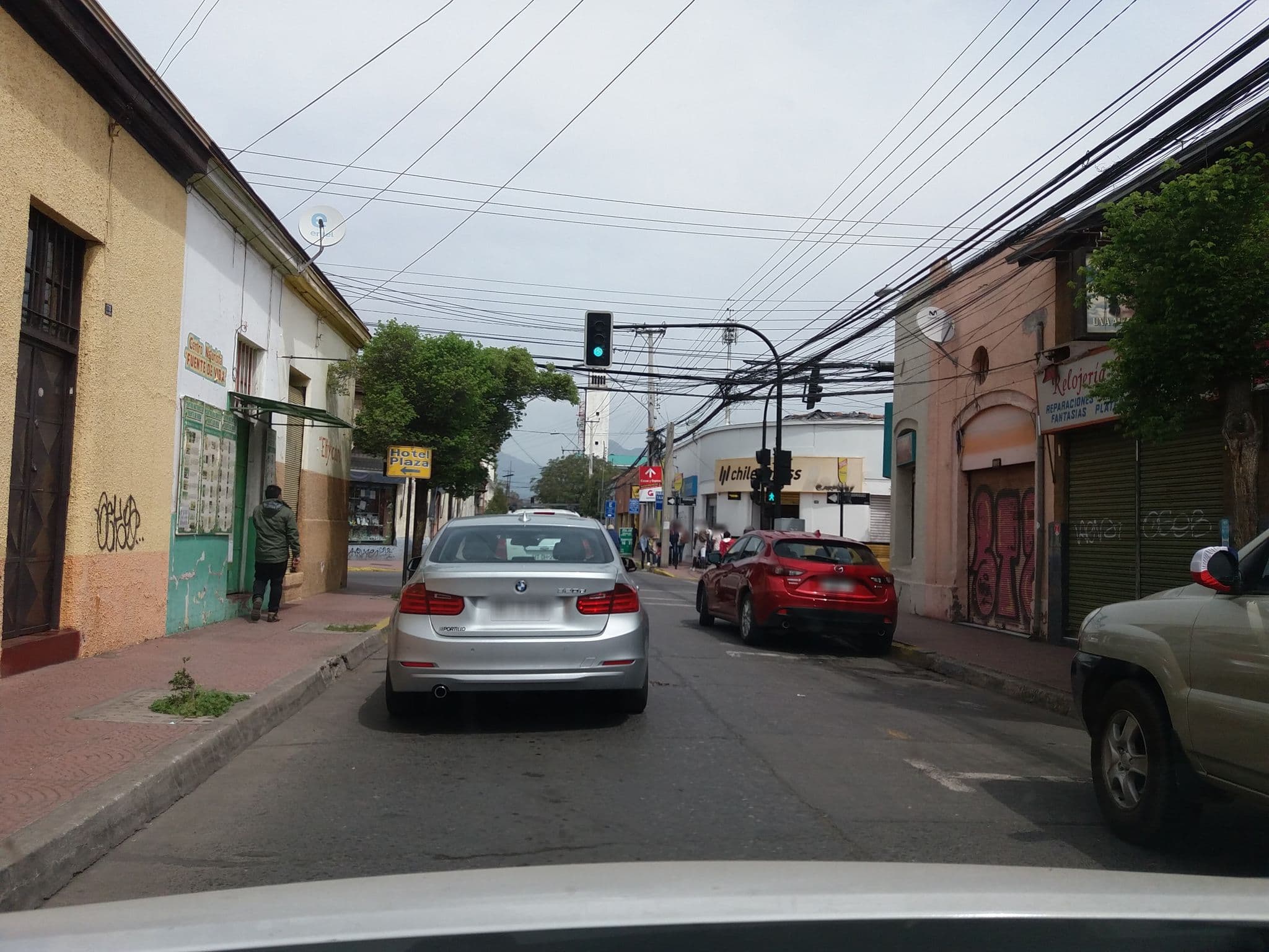 Street view near Hotel la Estacion, Los Andes — © hugo_sandoval (CC BY-SA · Mapillary)