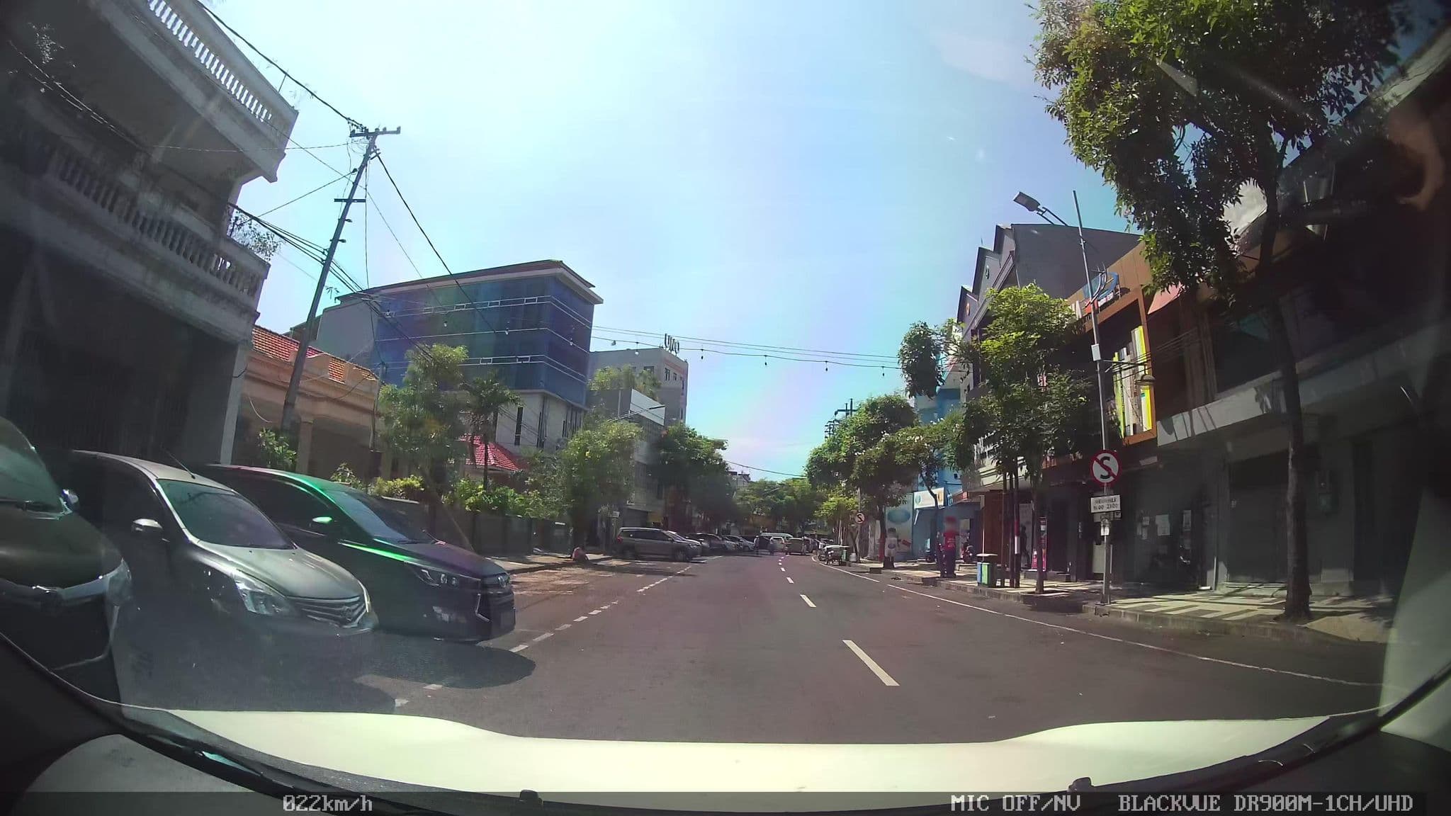 Street view near Hotel Paviljoen, Surabaya